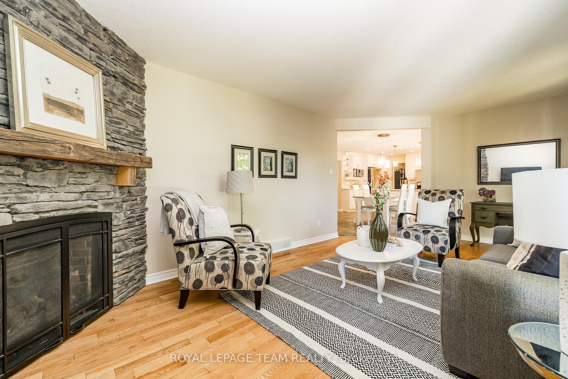 Photo 25 of 5239 Mclean Crescent, Ottawa, Manotick Long Island & Nicholls Island — HOMEH