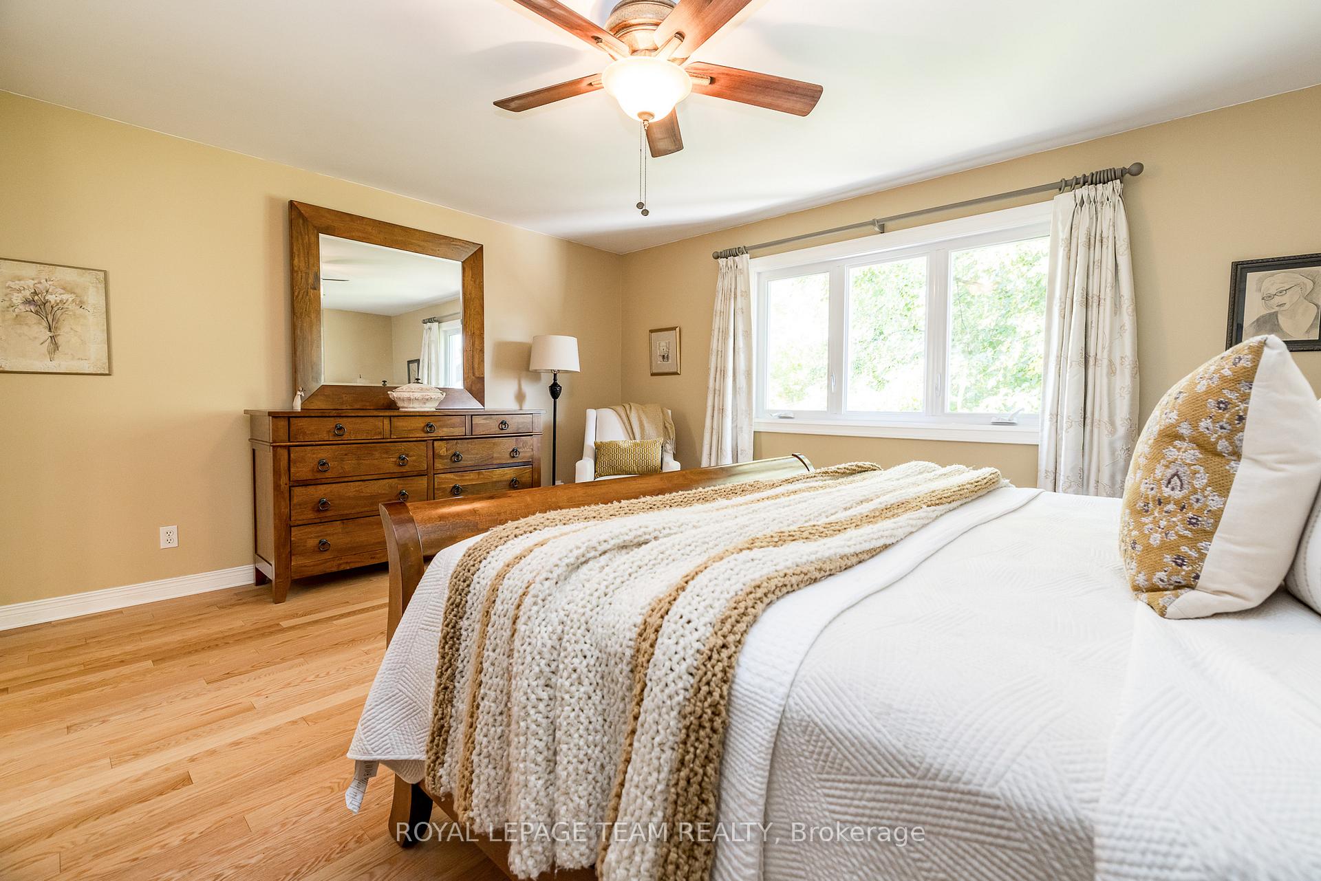 Photo 28 of 5239 Mclean Crescent, Ottawa, Manotick Long Island & Nicholls Island — HOMEH