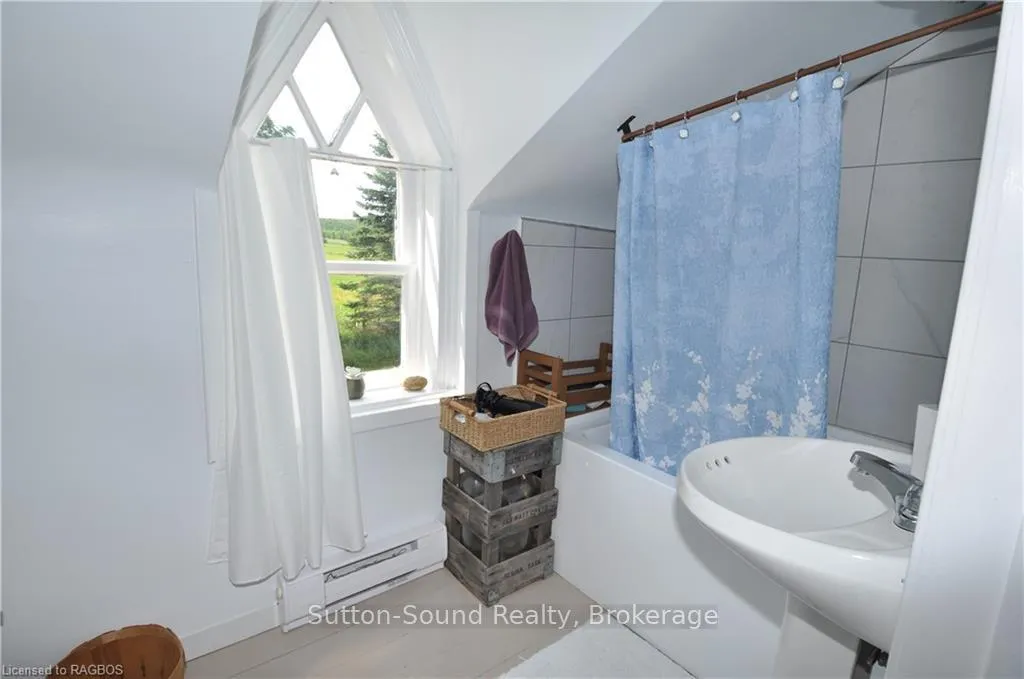 Photo 32 of 598476 2ND Concession North, Meaford — HOMEH