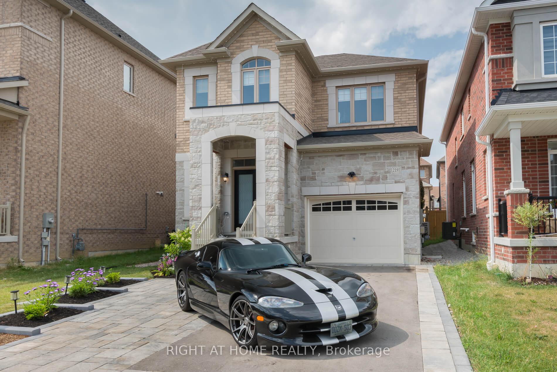 Photo 2 of 2191 Grainger Loop, Innisfil, Alcona — HOMEH