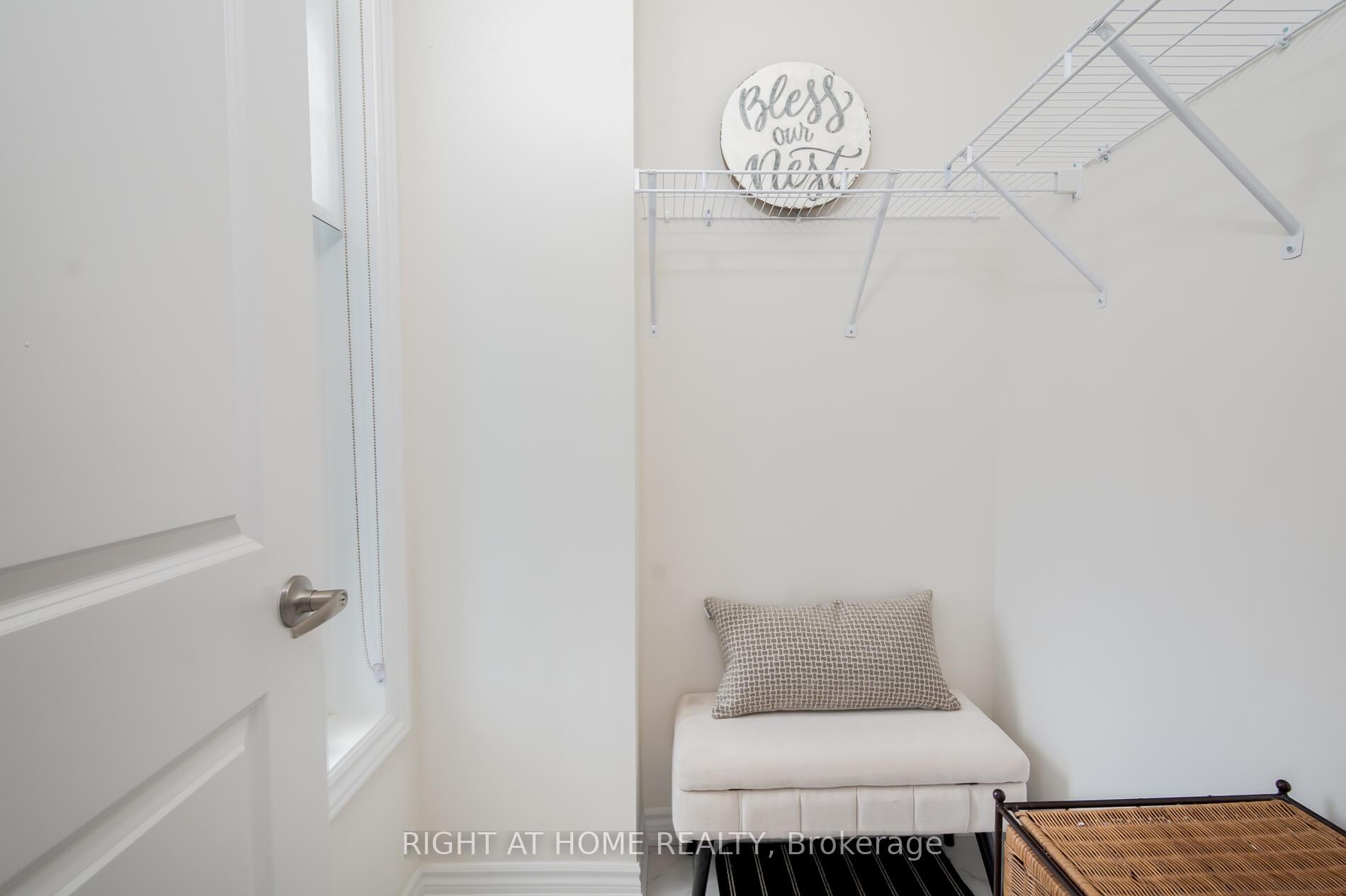 Photo 5 of 2191 Grainger Loop, Innisfil, Alcona — HOMEH