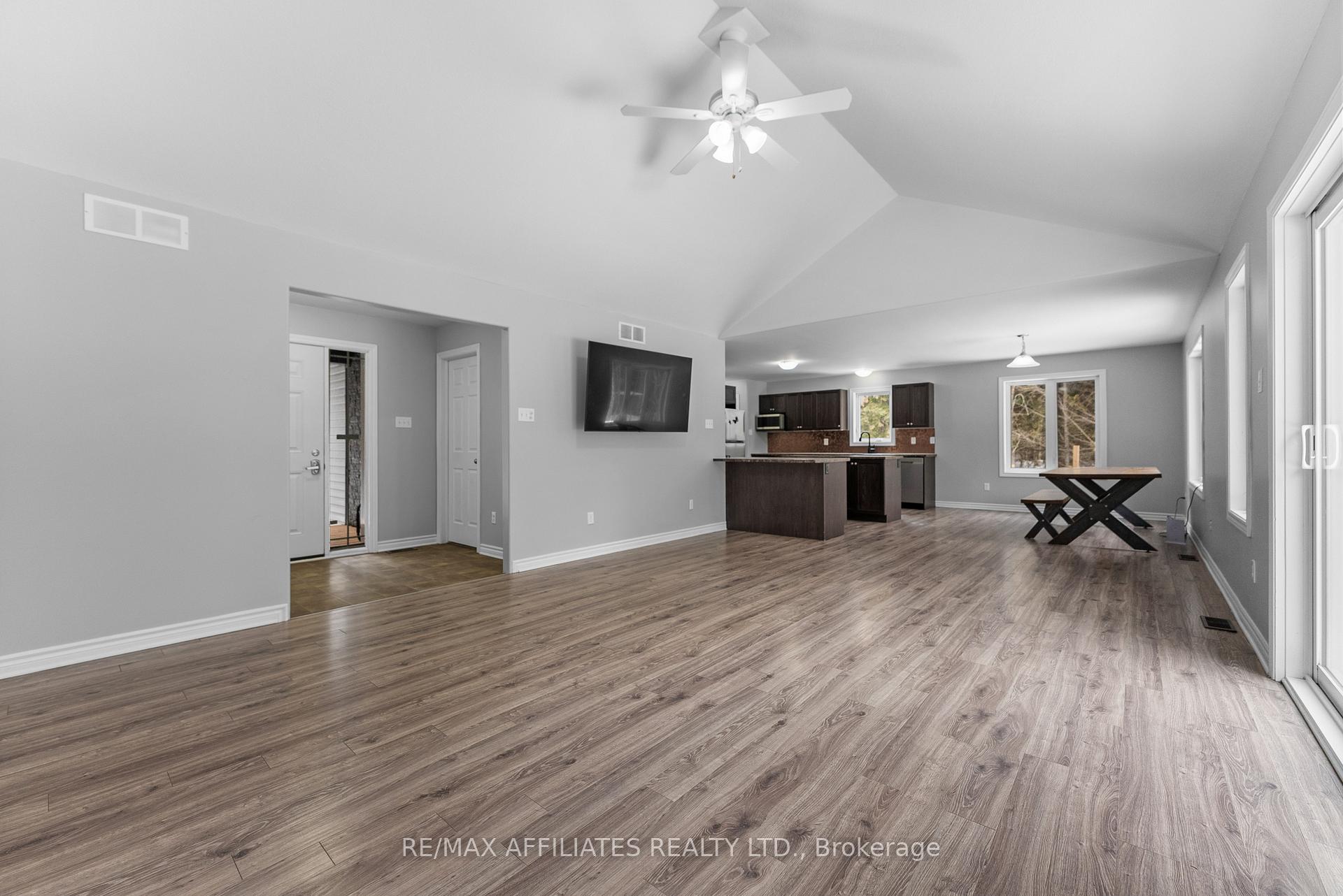Photo 6 of 2678 Concession 11 E Road, Lanark Highlands, Lanark Highlands (Lanark) Twp — HOMEH