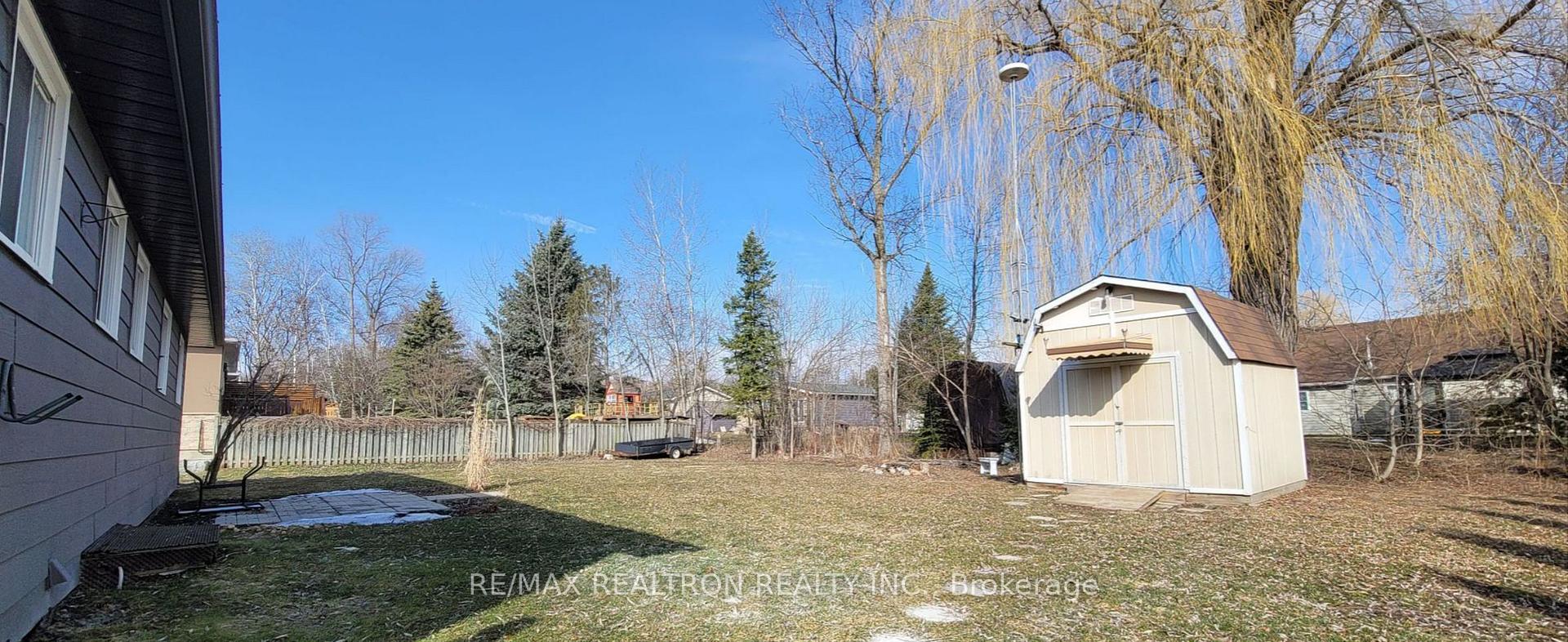 Photo 16 of 1050 Belle Aire Beach Road, Innisfil, Rural Innisfil — HOMEH