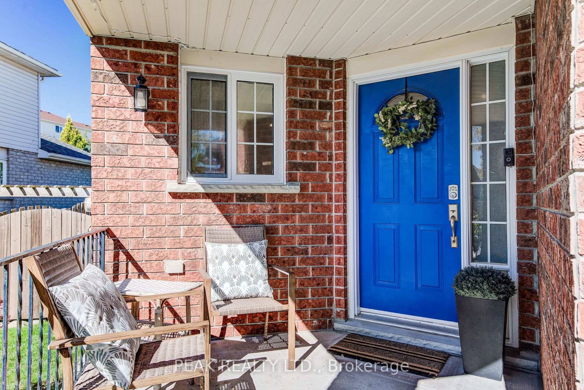 Photo 3 of 413 Hidden Creek Drive, Kitchener — HOMEH