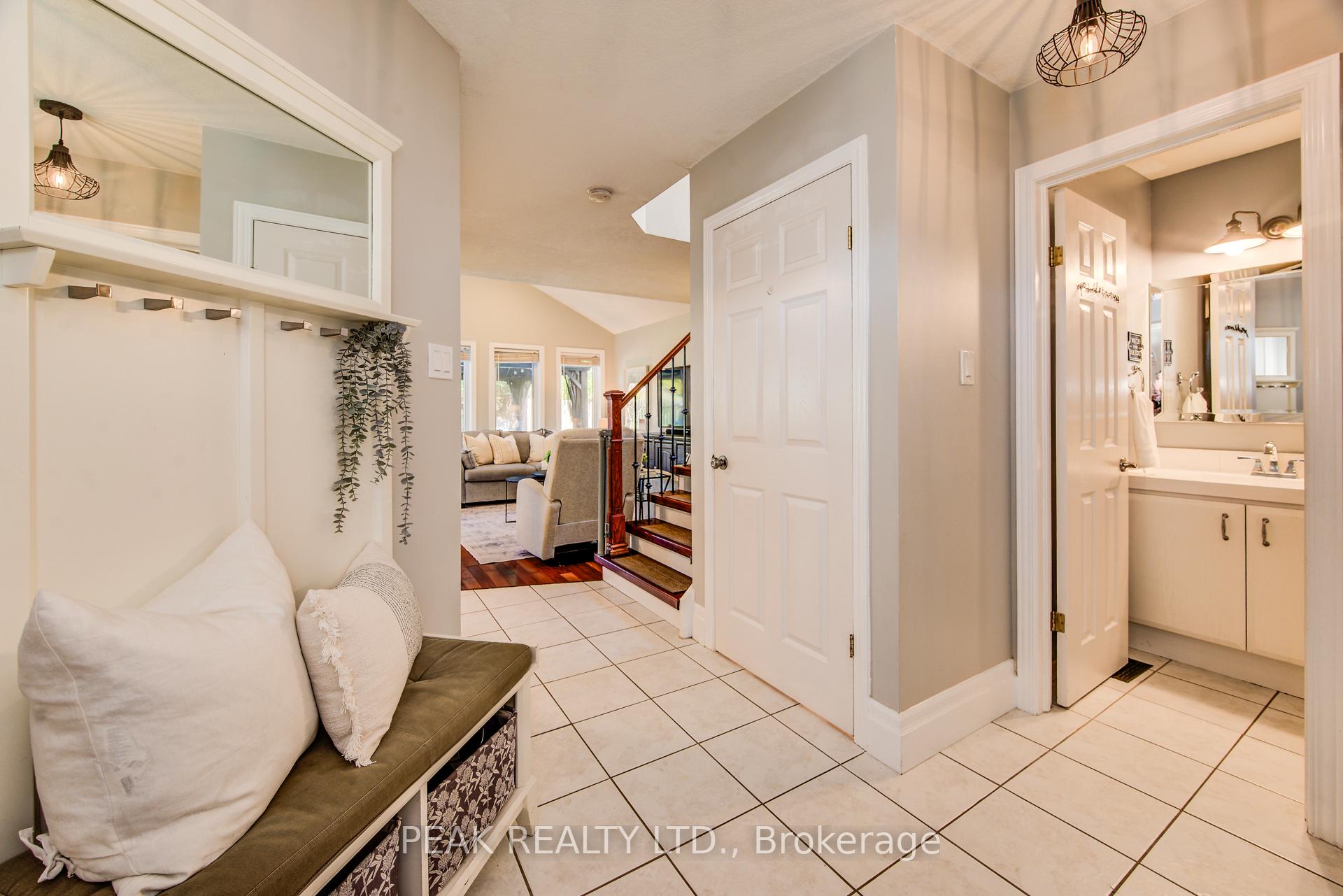 Photo 5 of 413 Hidden Creek Drive, Kitchener — HOMEH