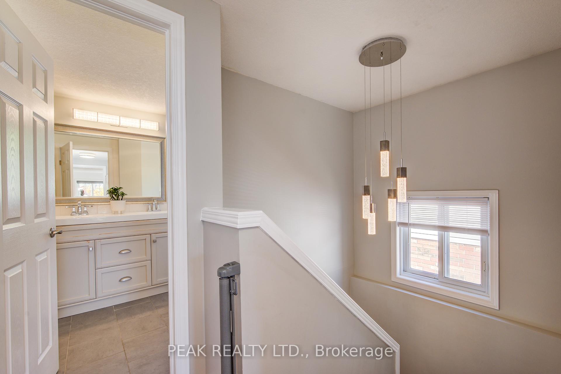 Photo 21 of 413 Hidden Creek Drive, Kitchener — HOMEH