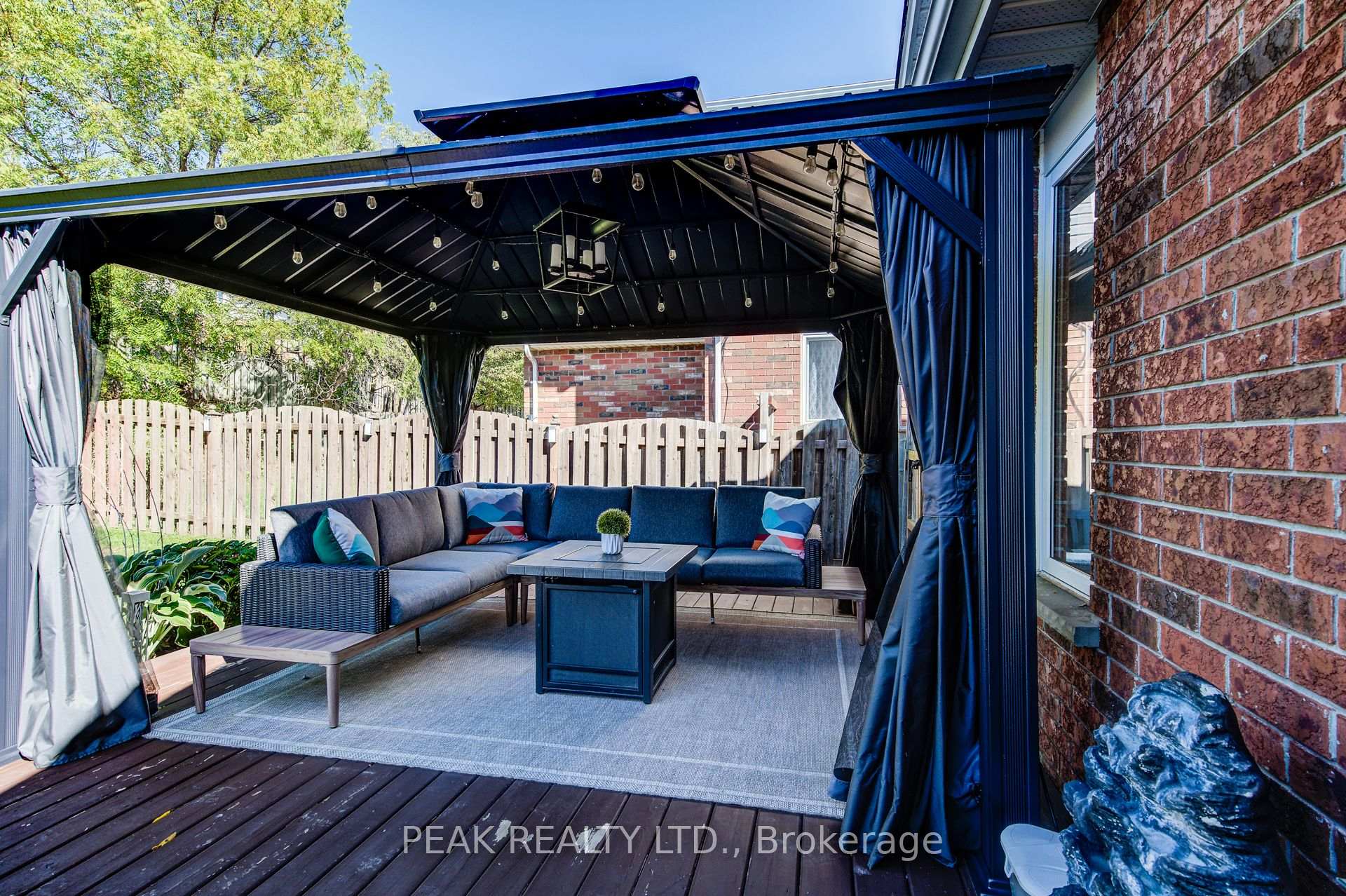 Photo 37 of 413 Hidden Creek Drive, Kitchener — HOMEH
