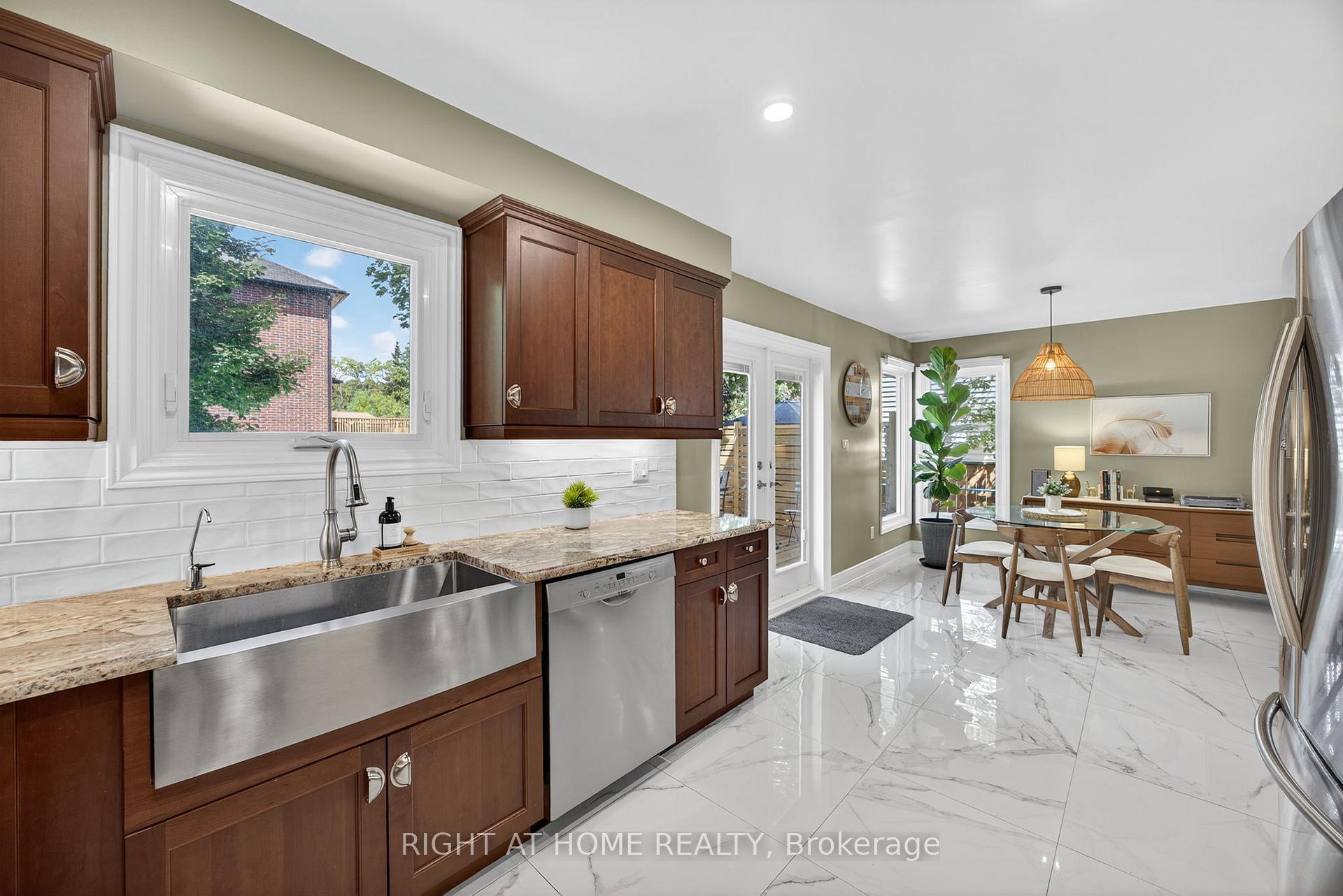 Photo 9 of 1012 Linden Street, Innisfil, Alcona — HOMEH