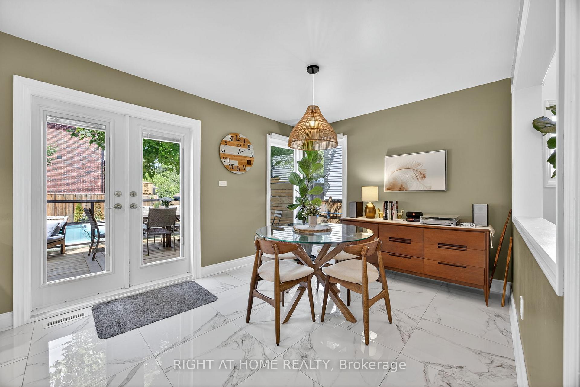 Photo 12 of 1012 Linden Street, Innisfil, Alcona — HOMEH