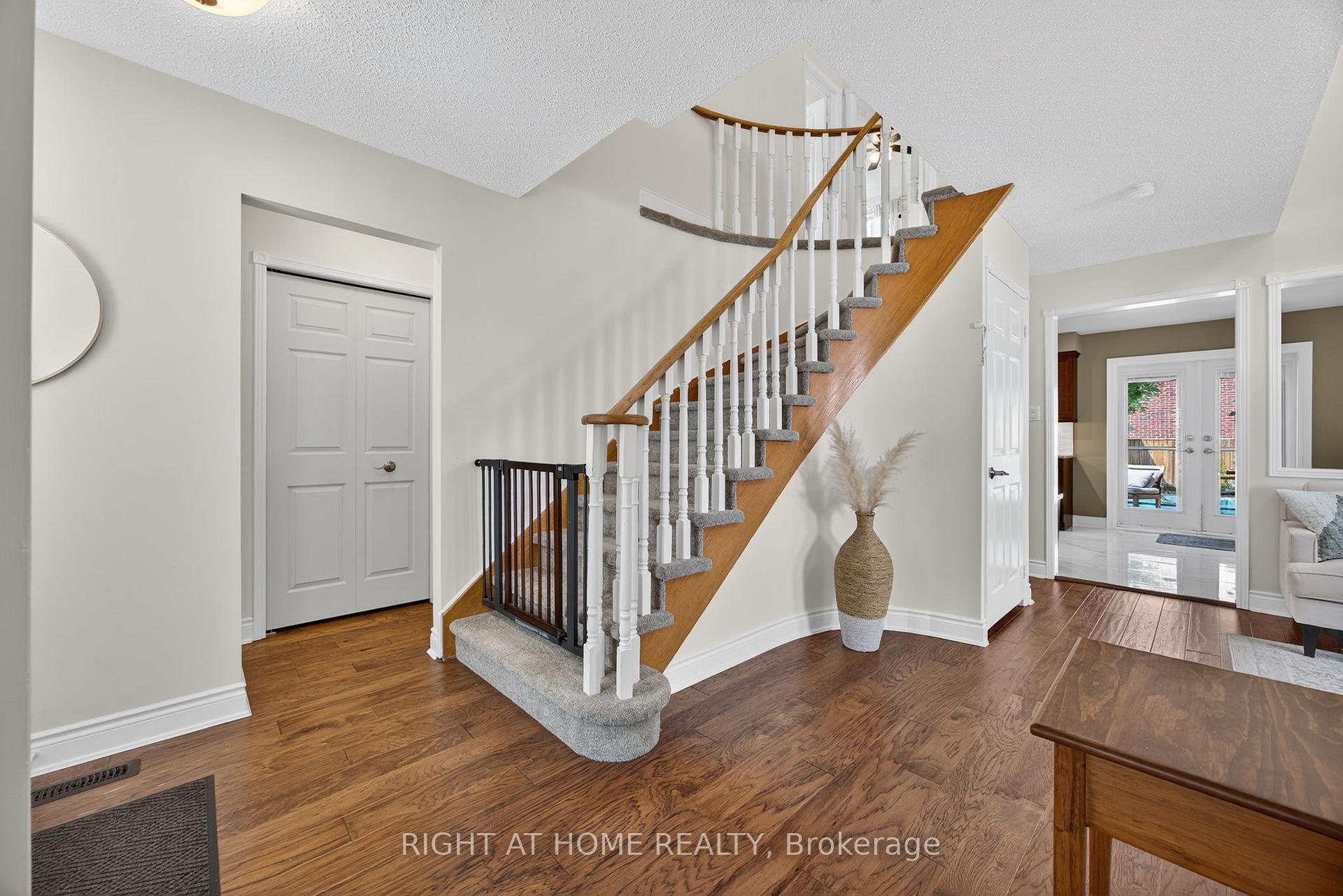 Photo 21 of 1012 Linden Street, Innisfil, Alcona — HOMEH