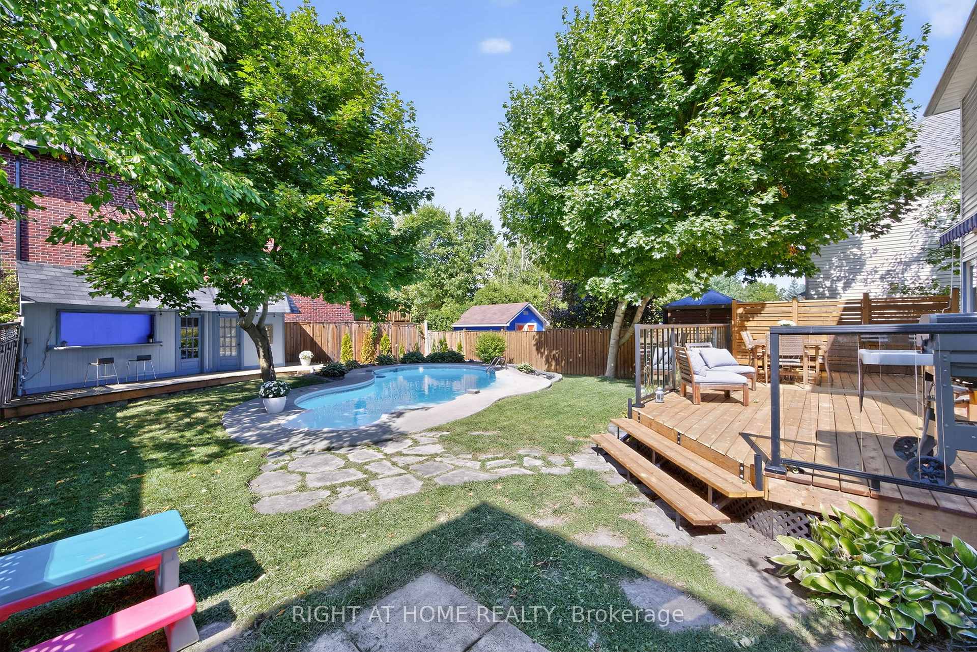 Photo 39 of 1012 Linden Street, Innisfil, Alcona — HOMEH