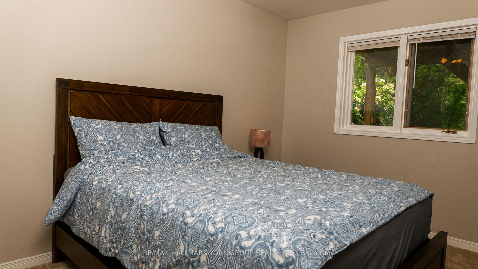 Photo 5 of 1884 Simcoe Boulevard, Innisfil, Alcona — HOMEH