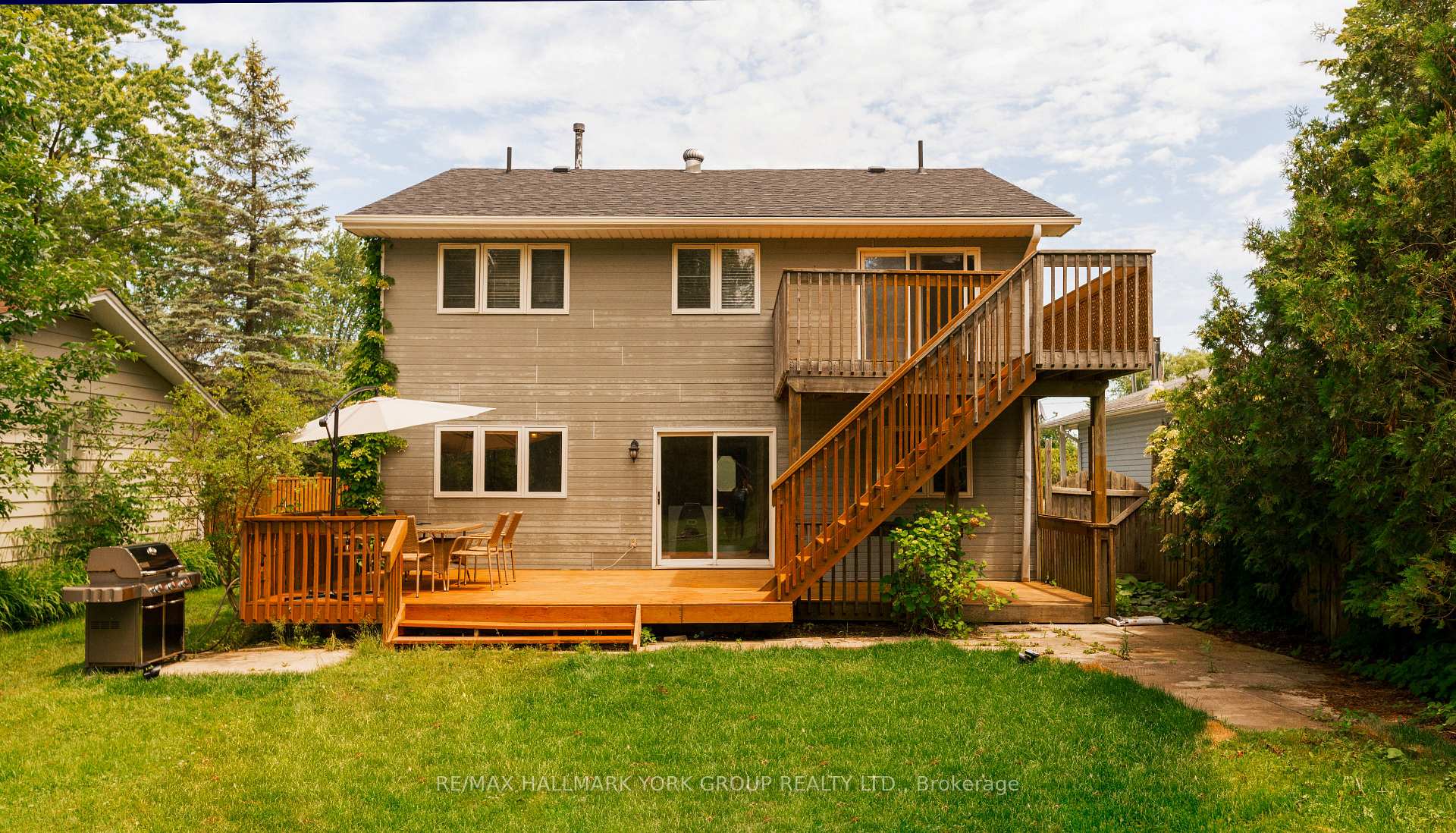 Photo 33 of 1884 Simcoe Boulevard, Innisfil, Alcona — HOMEH