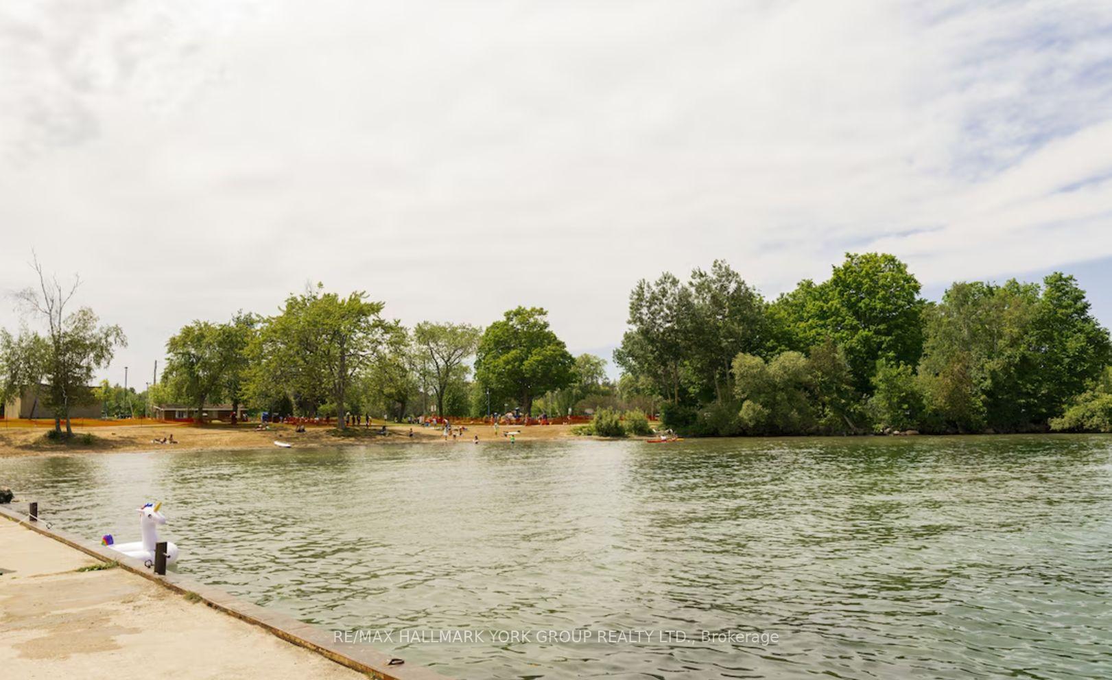 Photo 36 of 1884 Simcoe Boulevard, Innisfil, Alcona — HOMEH