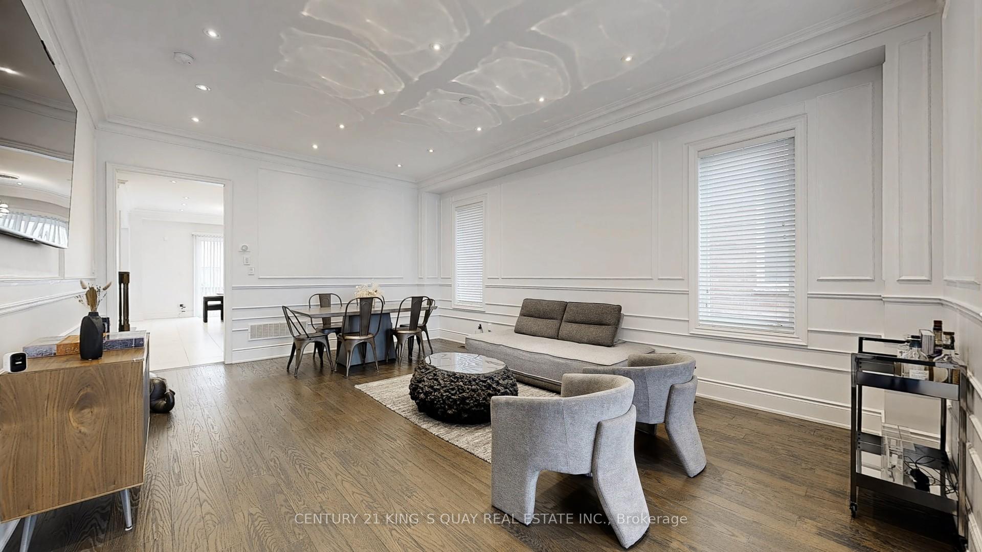 Photo 3 of 33 Oakford Drive, Markham, Cachet — HOMEH