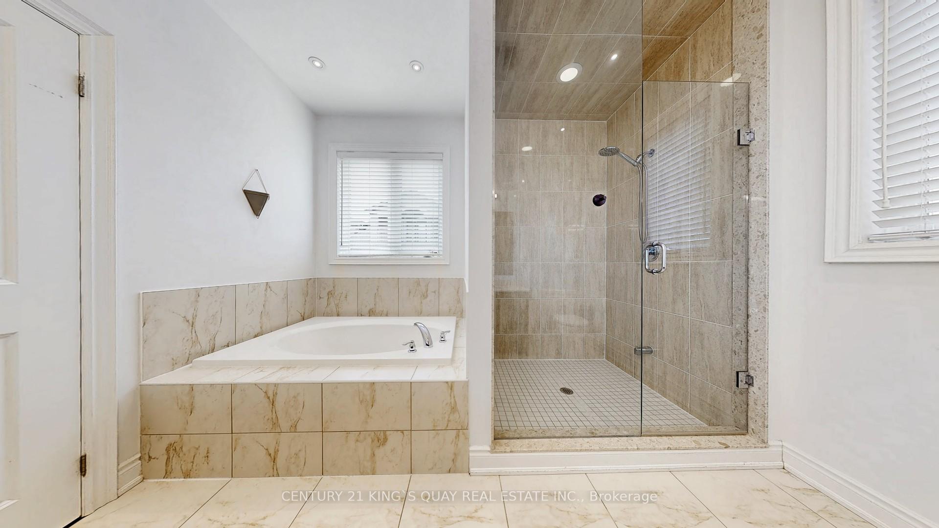 Photo 16 of 33 Oakford Drive, Markham, Cachet — HOMEH