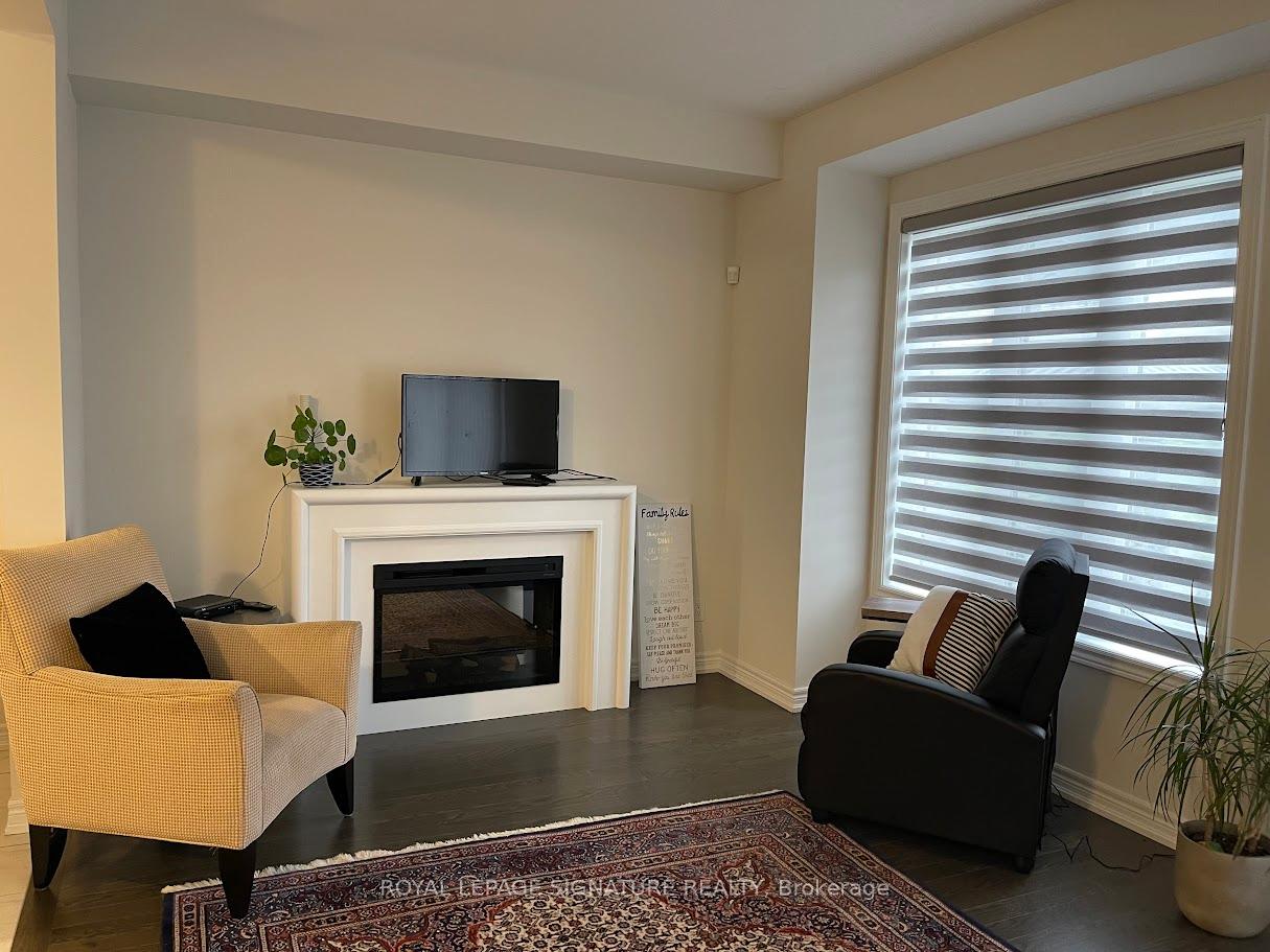 Photo 14 of 32 Reistwood Drive, Kitchener, Huron Park — HOMEH