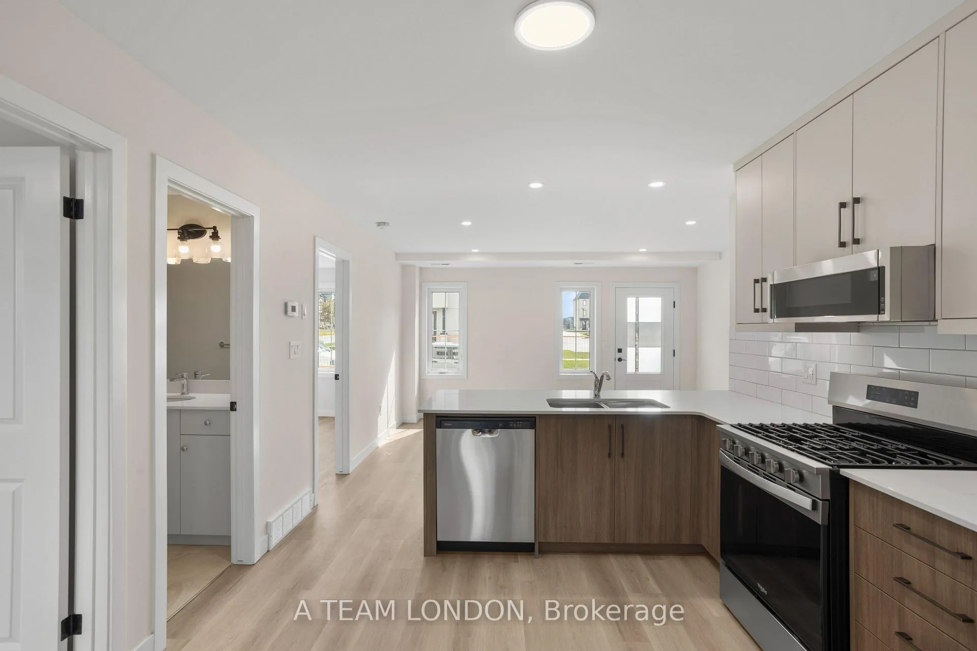Photo 5 of Unit 195, 310 Callaway Road, London, North A — HOMEH
