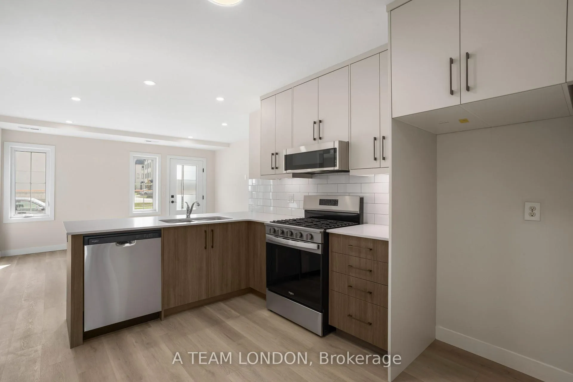 Photo 6 of Unit 195, 310 Callaway Road, London, North A — HOMEH