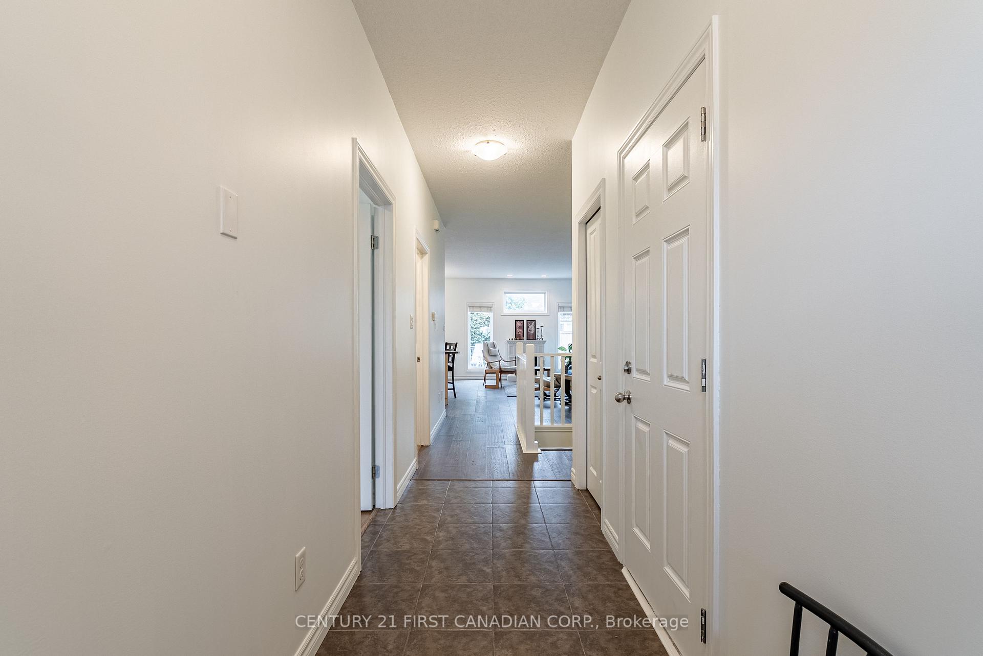 Photo 7 of 113 Radcliffe Crescent, Lucan Biddulph, Lucan — HOMEH
