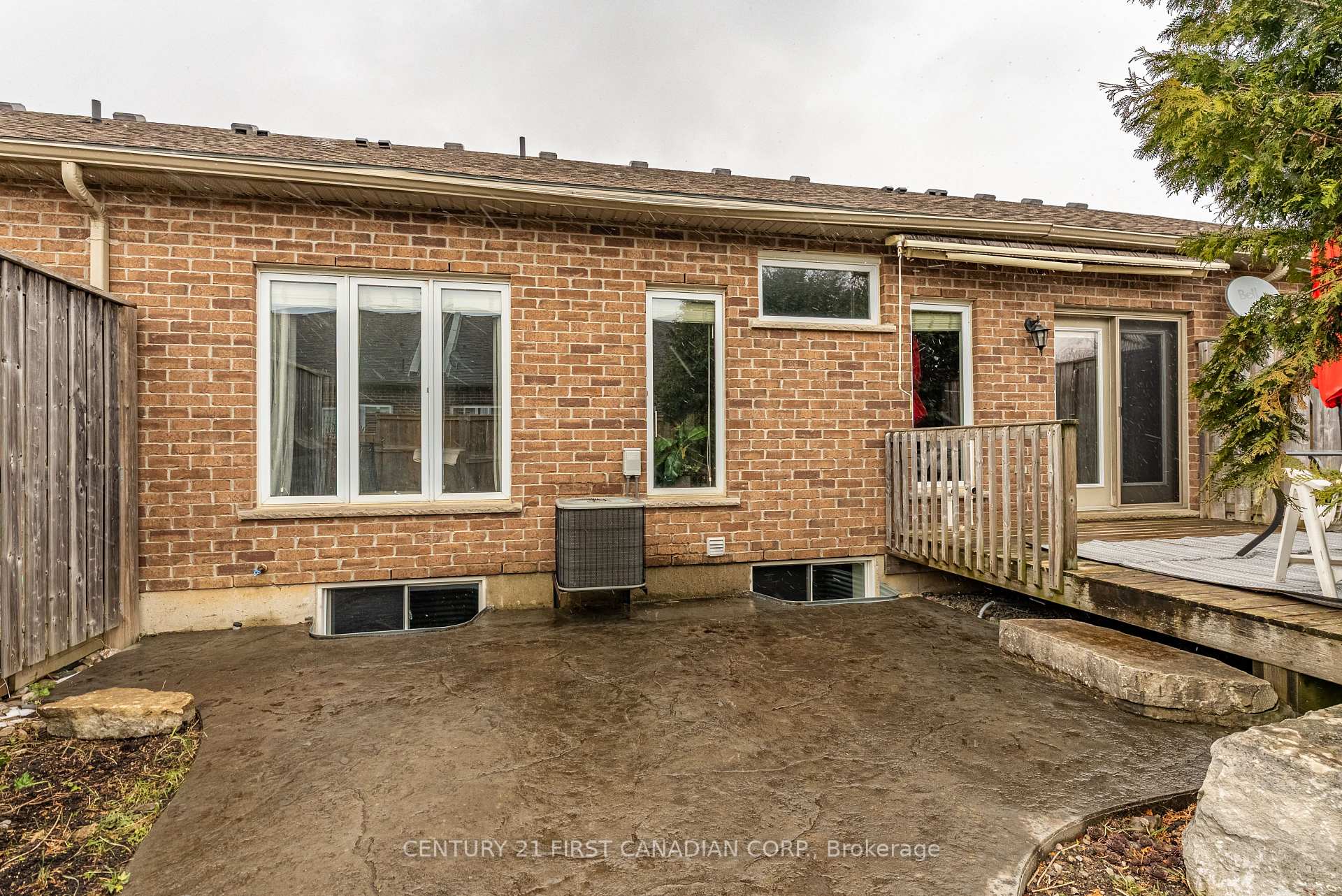 Photo 43 of 113 Radcliffe Crescent, Lucan Biddulph, Lucan — HOMEH