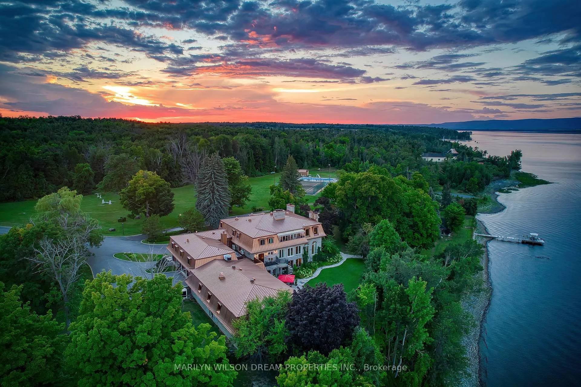 Photo 4 of 2206 Sixth Line Road, Ottawa, Kanata - Kanata (North East) — HOMEH