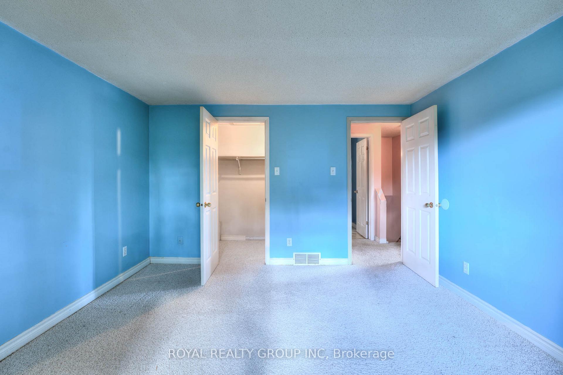 Photo 17 of 119 Keewatin Avenue, Kitchener — HOMEH