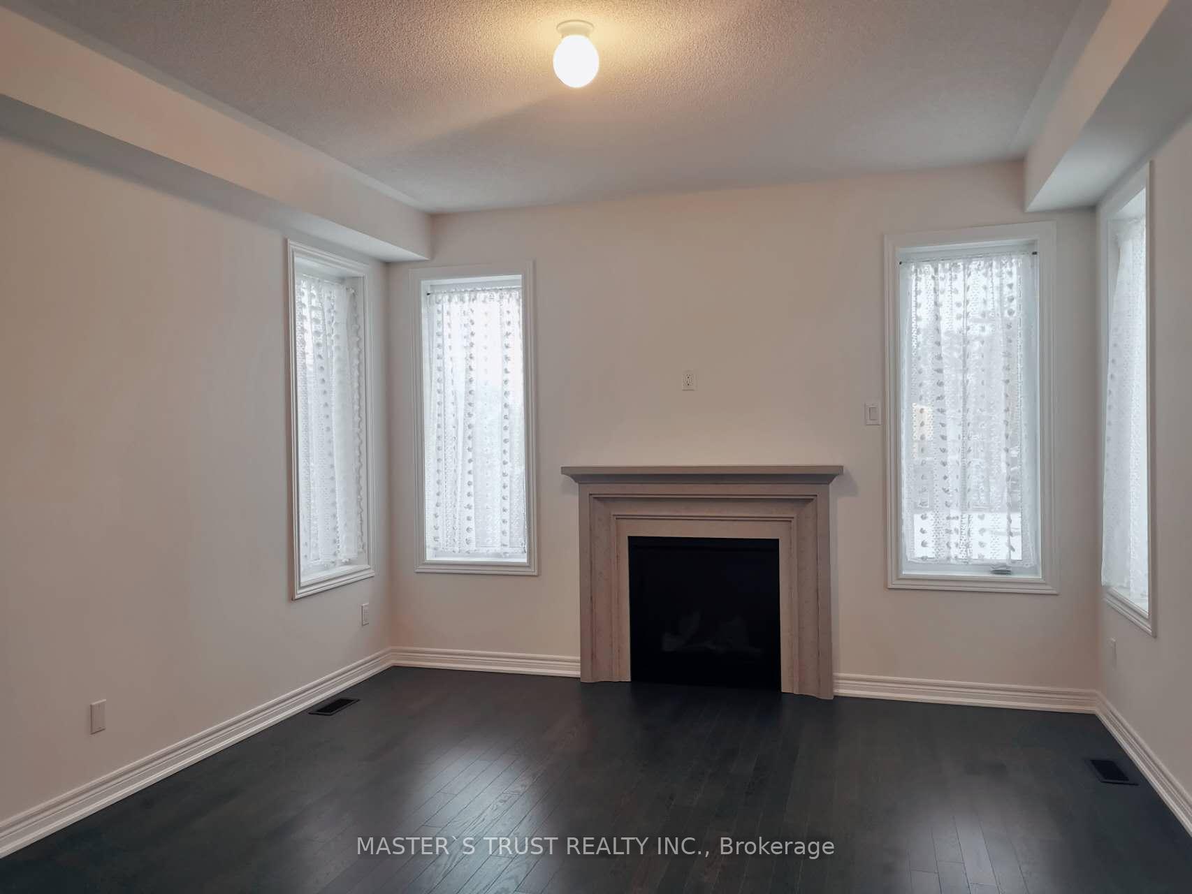 Photo 6 of 1304 Davis Loop, Innisfil, Lefroy — HOMEH