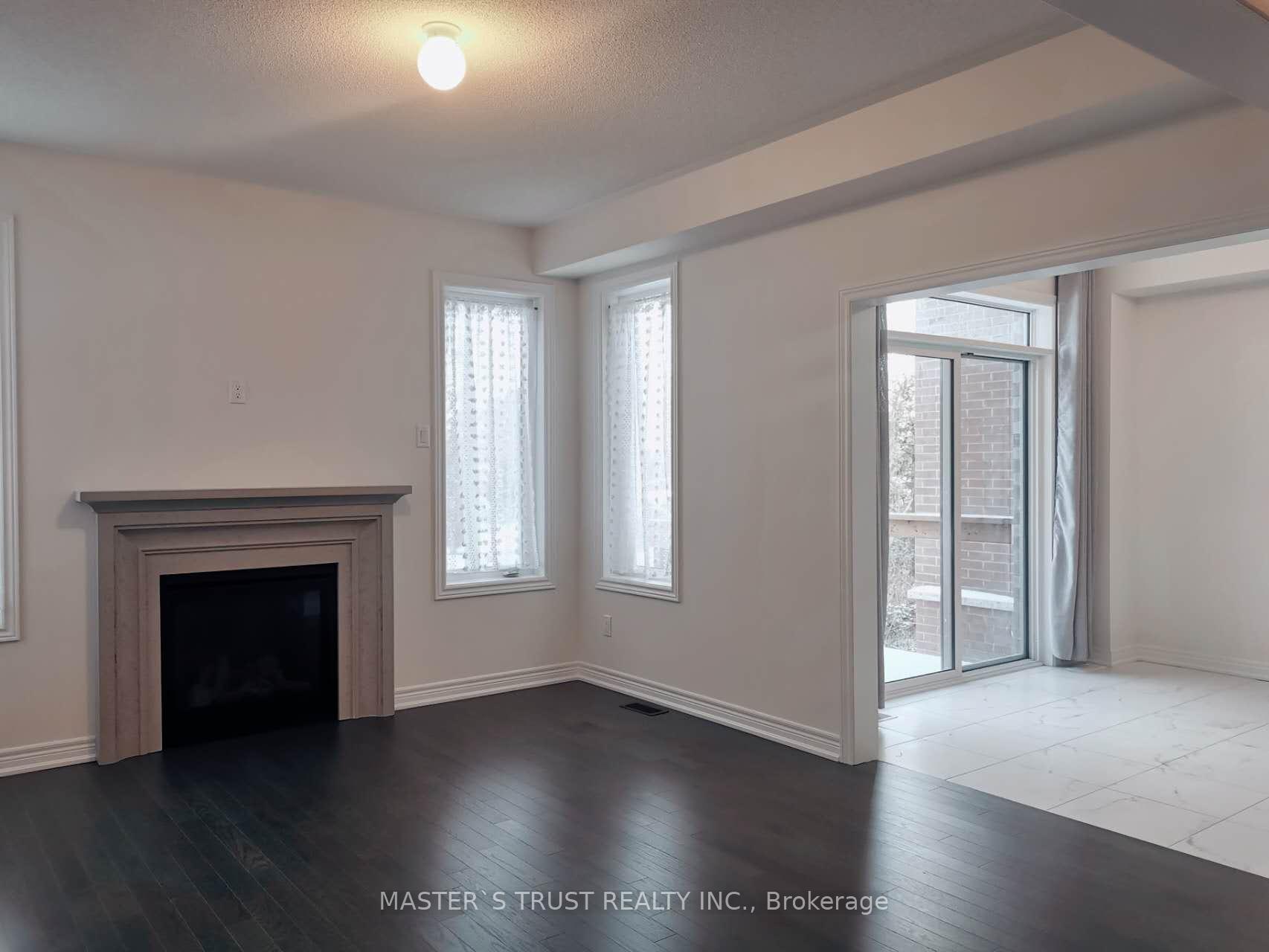 Photo 7 of 1304 Davis Loop, Innisfil, Lefroy — HOMEH