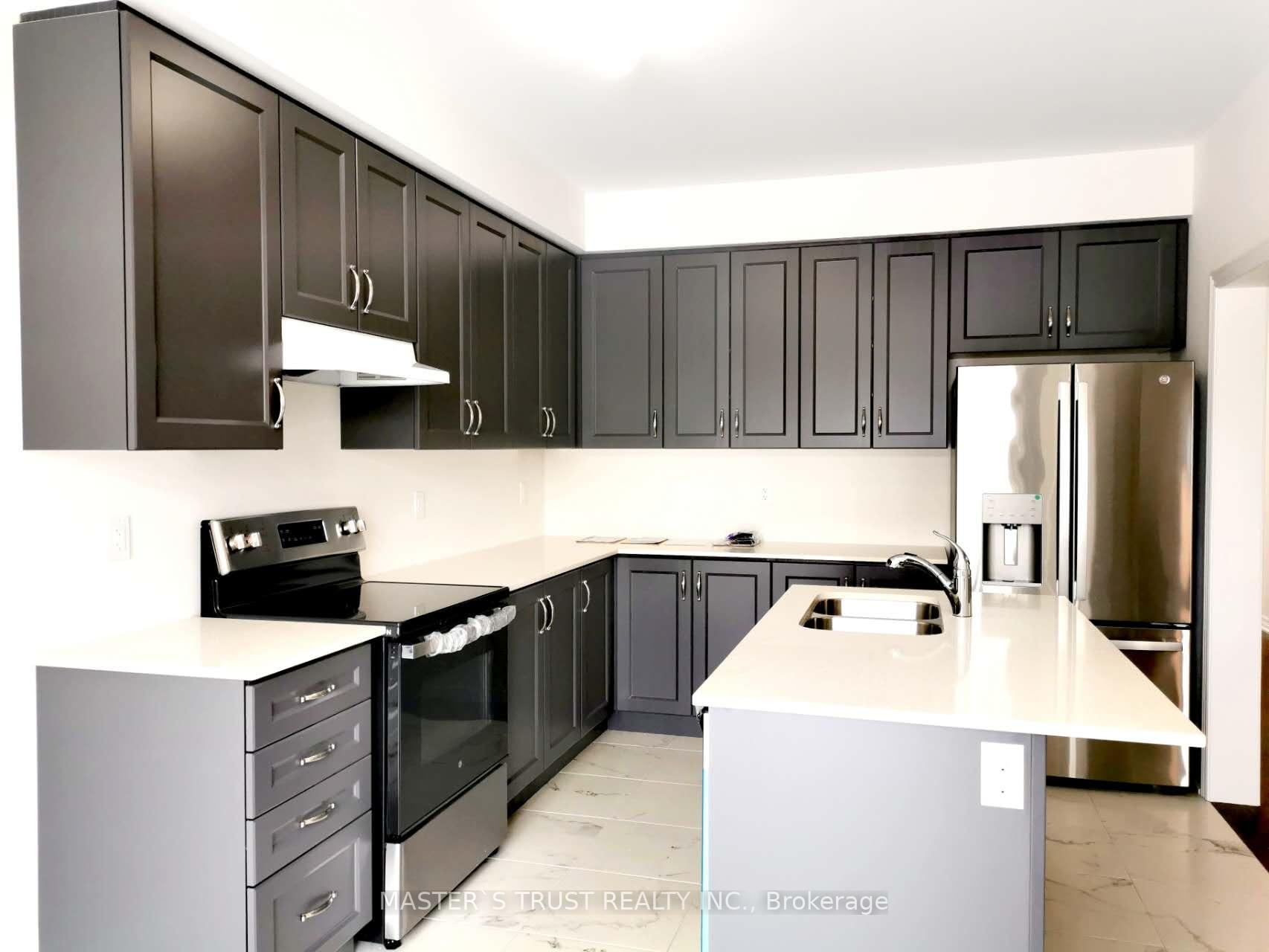 Photo 9 of 1304 Davis Loop, Innisfil, Lefroy — HOMEH