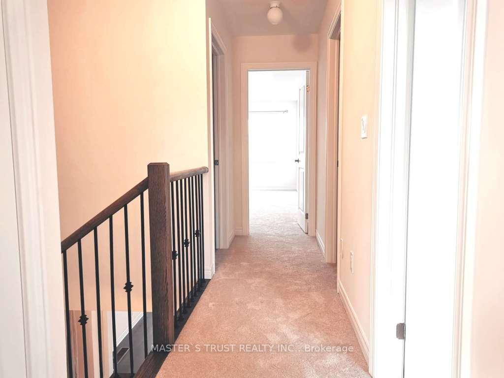 Photo 14 of 1304 Davis Loop, Innisfil, Lefroy — HOMEH