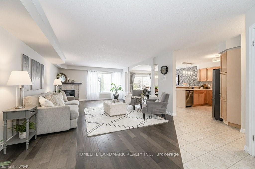 Photo 3 of 123 Winifred Street, Kitchener — HOMEH