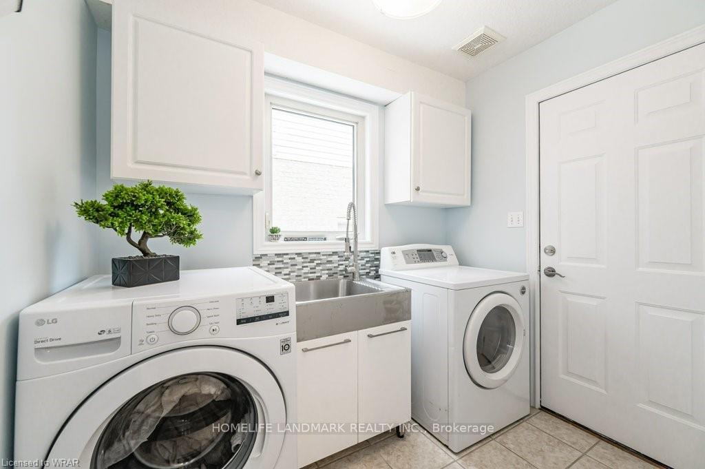 Photo 9 of 123 Winifred Street, Kitchener — HOMEH