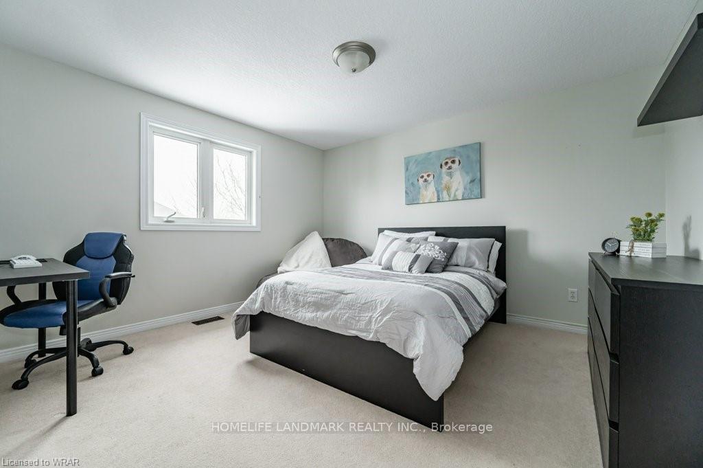 Photo 13 of 123 Winifred Street, Kitchener — HOMEH