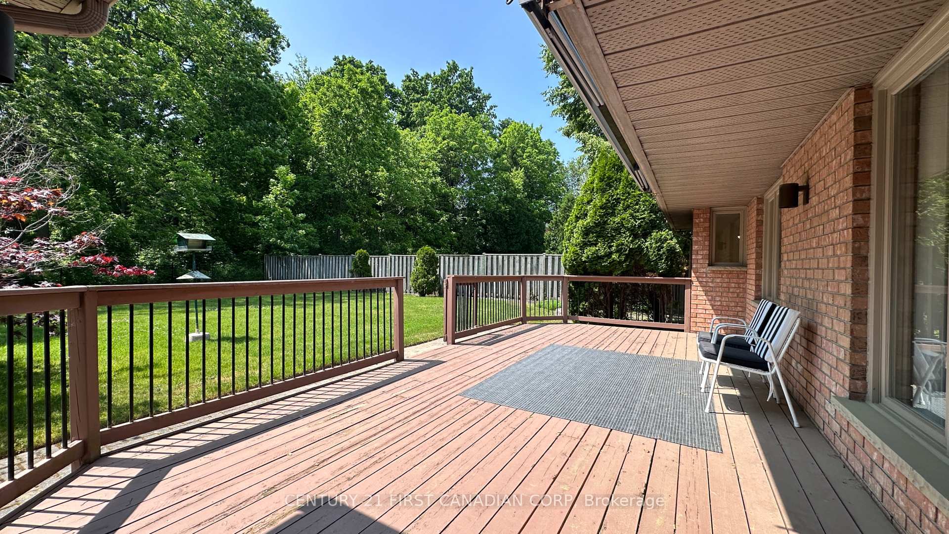 Photo 9 of 212 Timber Drive, London, South B — HOMEH