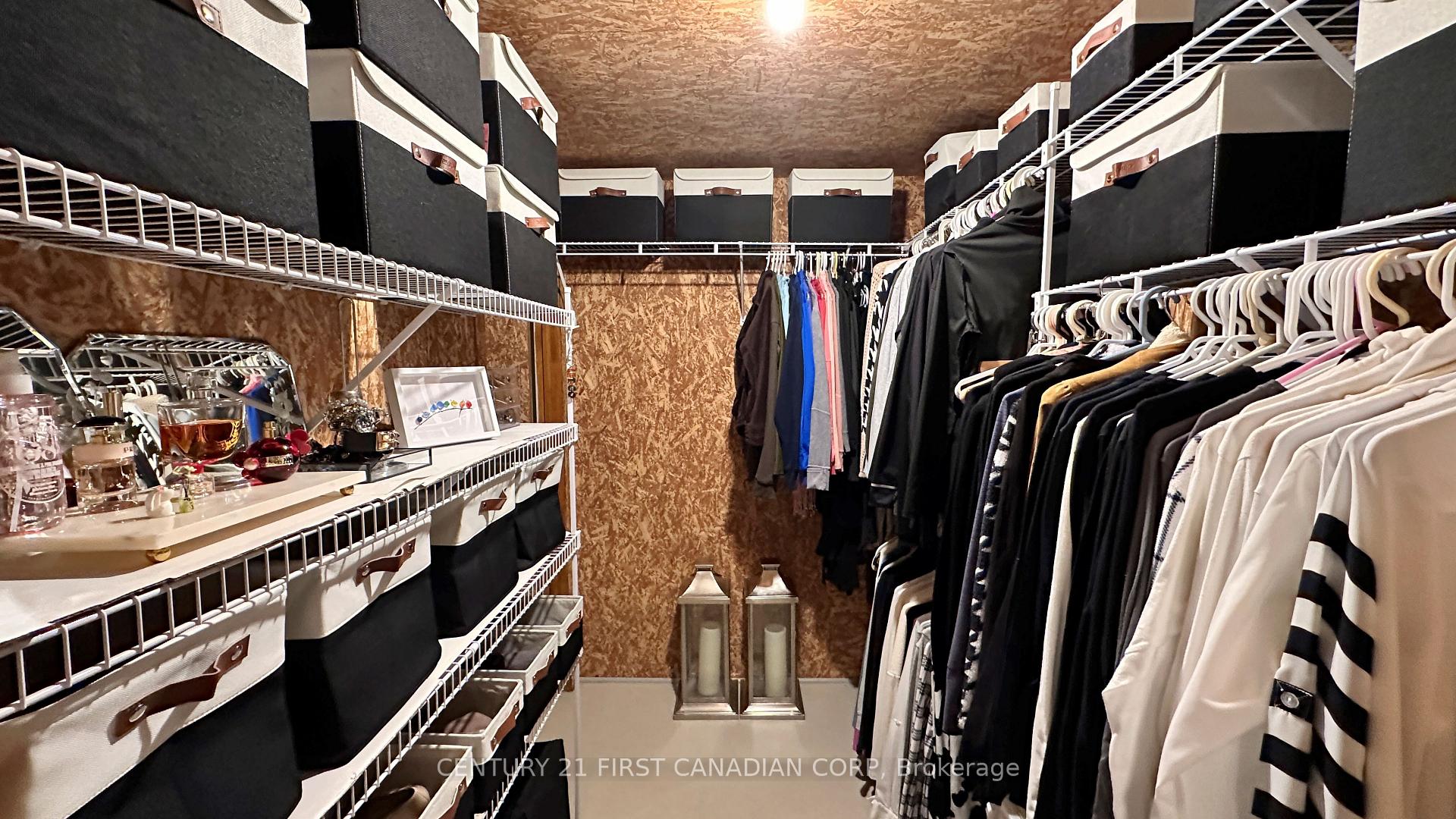 Photo 20 of 212 Timber Drive, London, South B — HOMEH