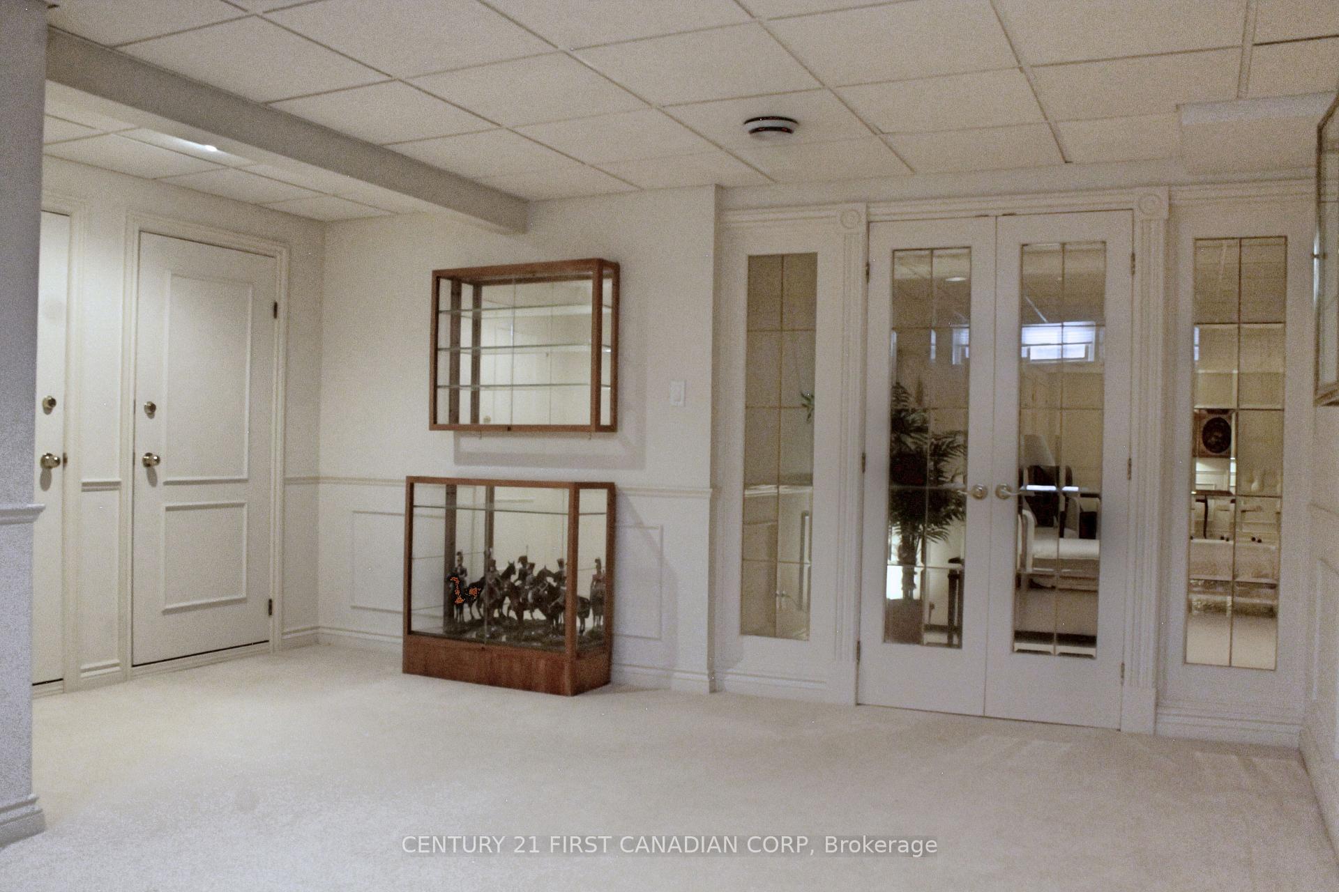 Photo 25 of 212 Timber Drive, London, South B — HOMEH