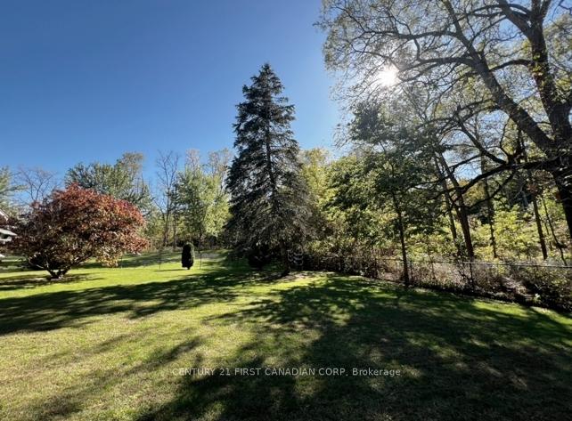Photo 33 of 212 Timber Drive, London, South B — HOMEH