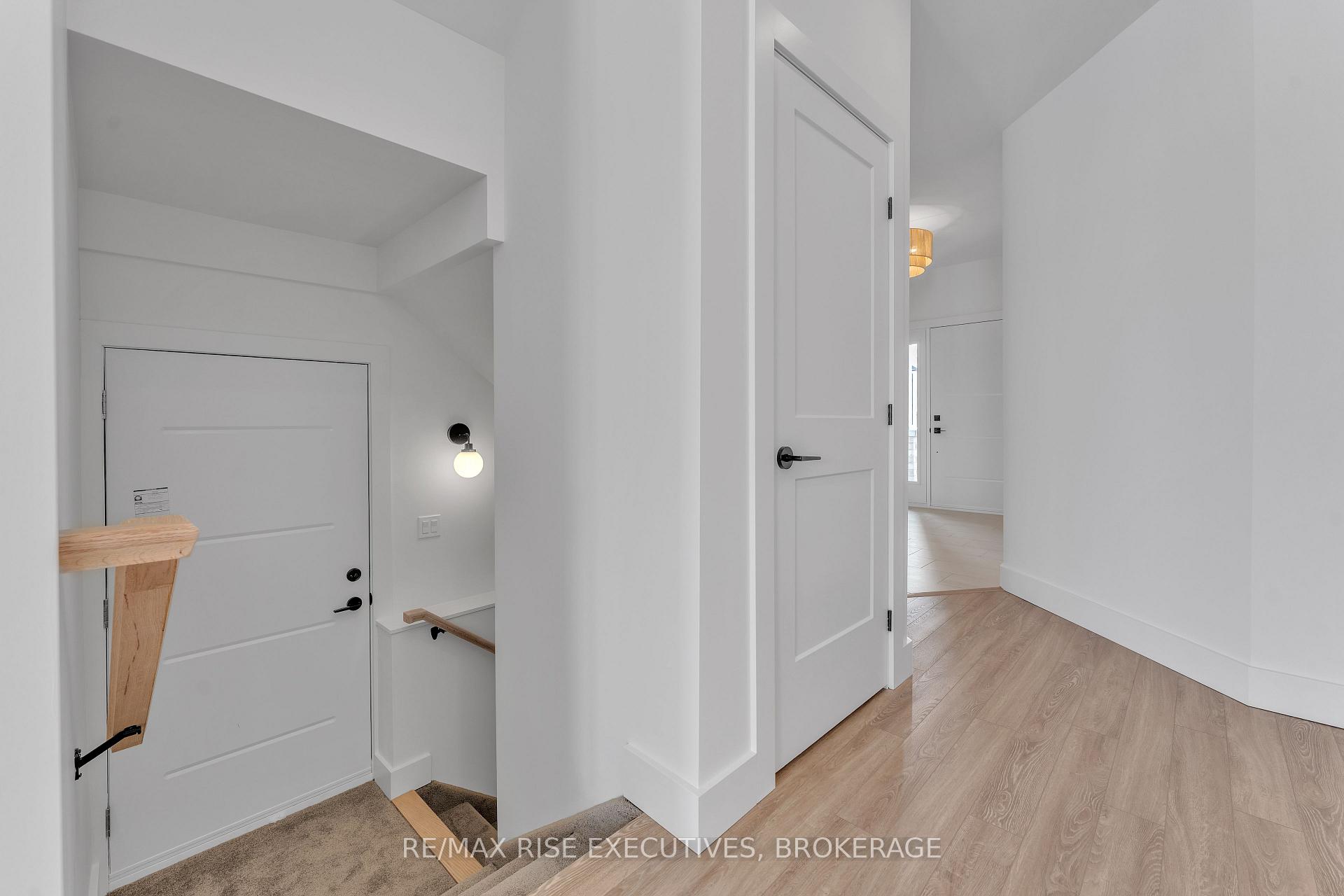 Photo 11 of 1330 Ottawa Street, Kingston, City Northwest — HOMEH