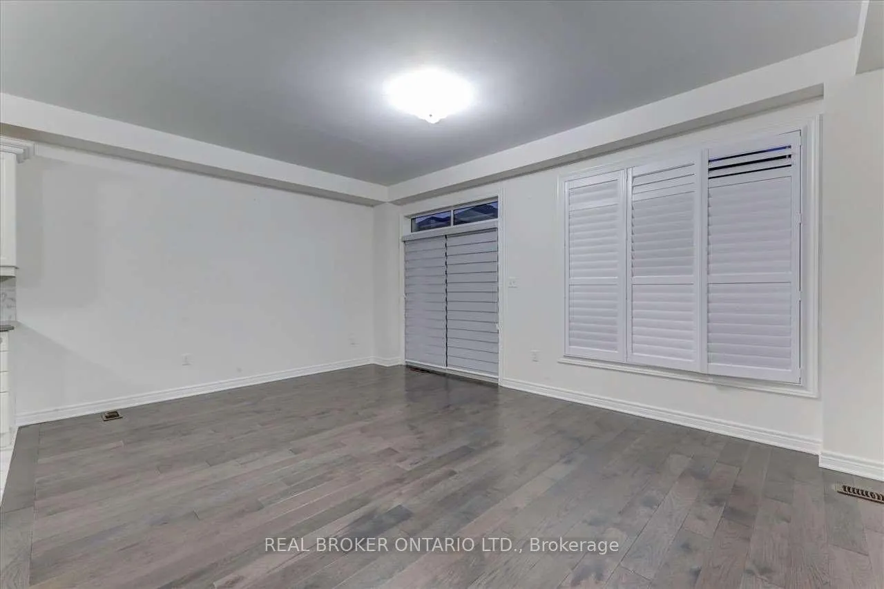 Photo 8 of 91 Titan Trail, Markham, Cedarwood — HOMEH
