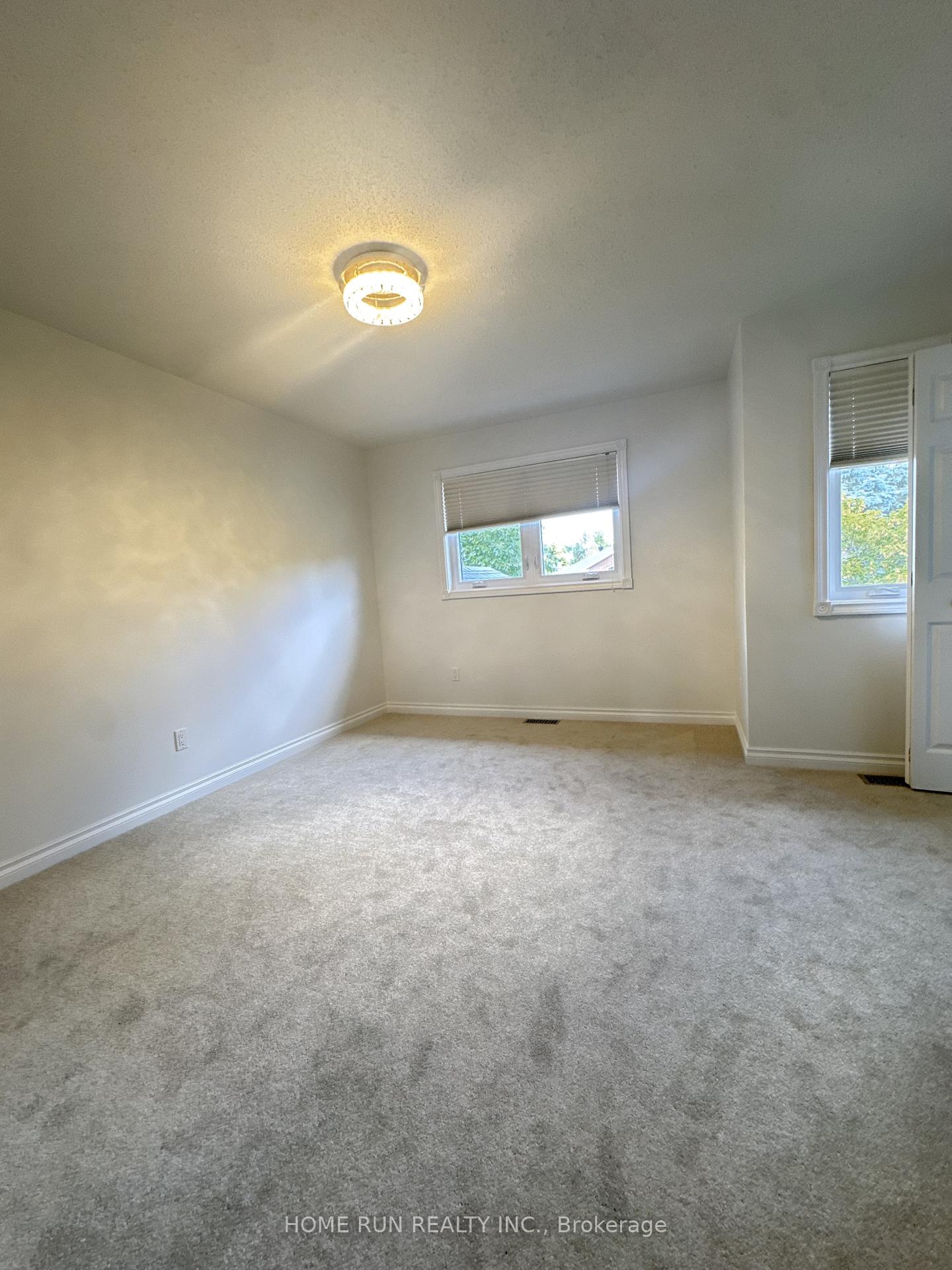 Photo 7 of 111 Blackdome Crescent, Ottawa, Kanata - Kanata Lakes/Heritage Hills — HOMEH