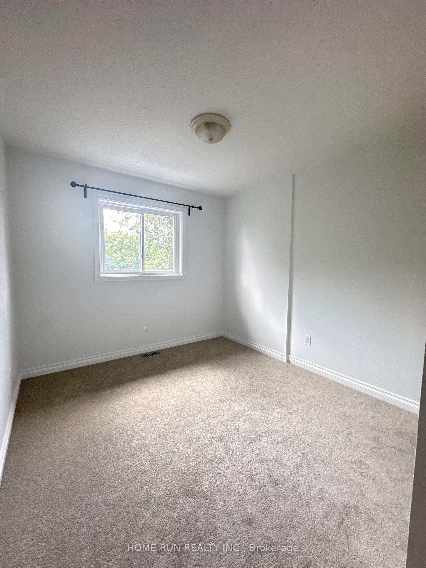 Photo 10 of 111 Blackdome Crescent, Ottawa, Kanata - Kanata Lakes/Heritage Hills — HOMEH