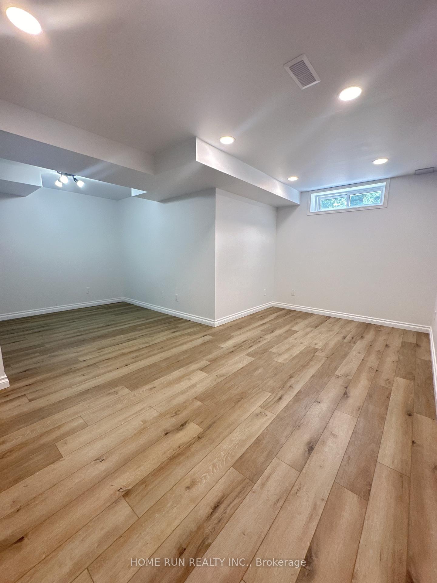 Photo 14 of 111 Blackdome Crescent, Ottawa, Kanata - Kanata Lakes/Heritage Hills — HOMEH
