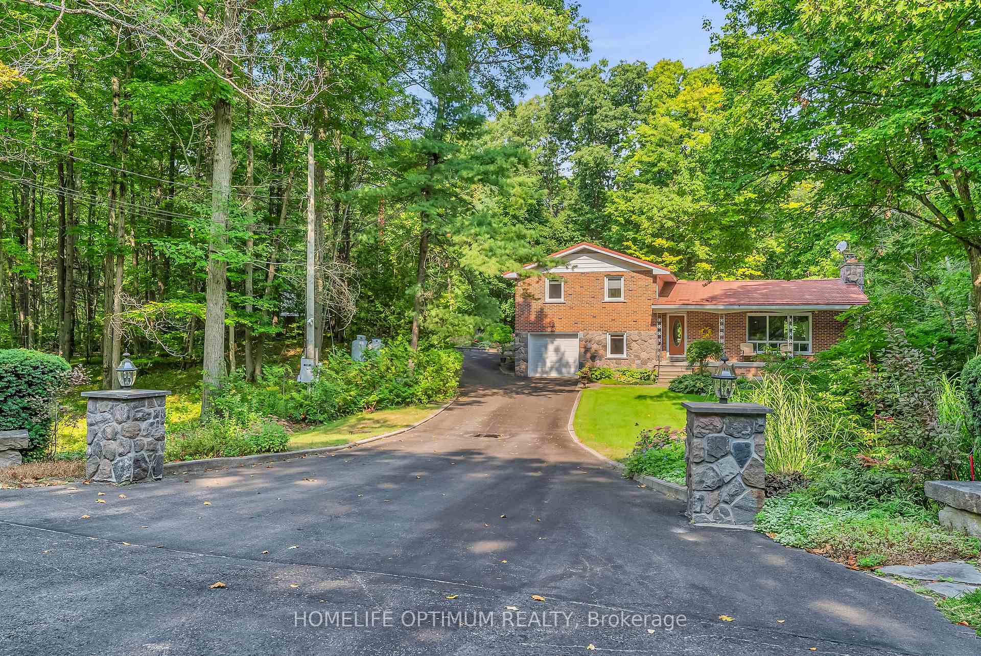 Photo 1 of 200 King's Summit Road, King, Rural King — HOMEH