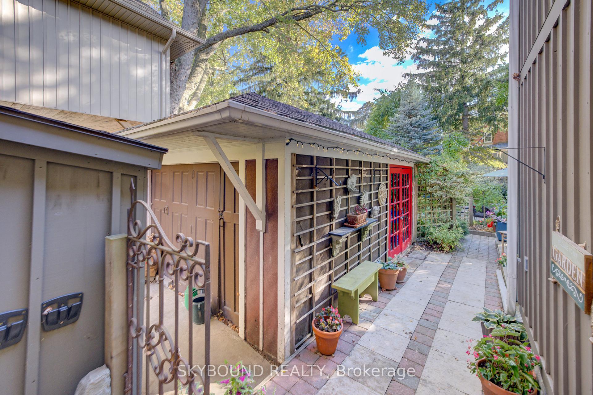 Photo 39 of 57 Brock Street, Kitchener — HOMEH