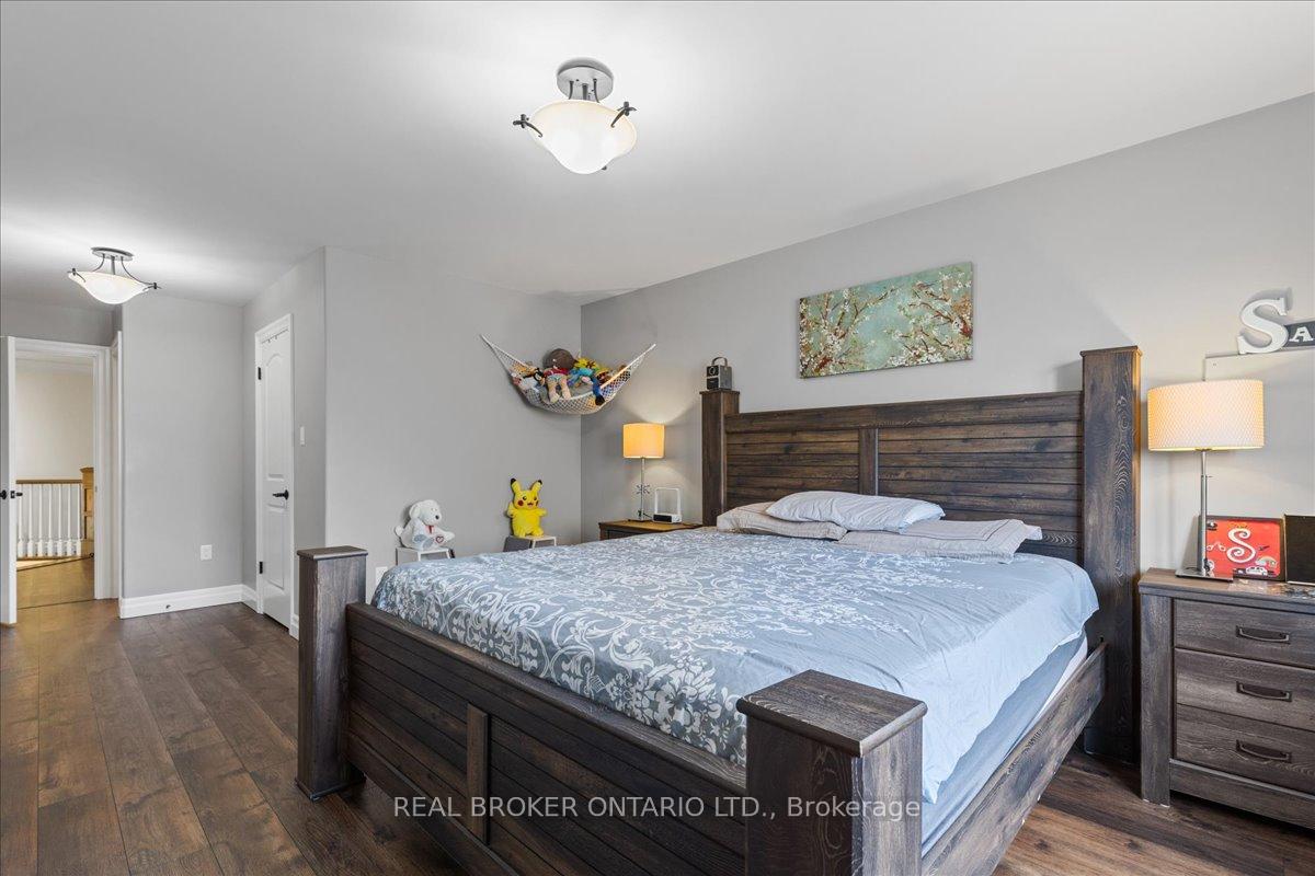 Photo 22 of 494 Deer Ridge Drive, Kitchener — HOMEH