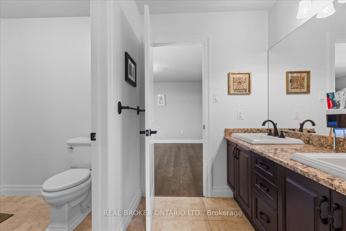 Photo 25 of 494 Deer Ridge Drive, Kitchener — HOMEH