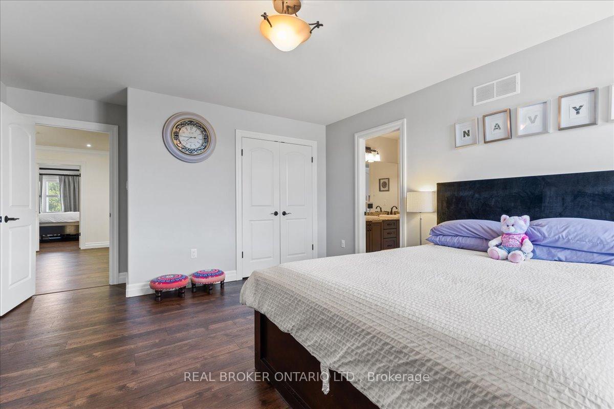 Photo 28 of 494 Deer Ridge Drive, Kitchener — HOMEH