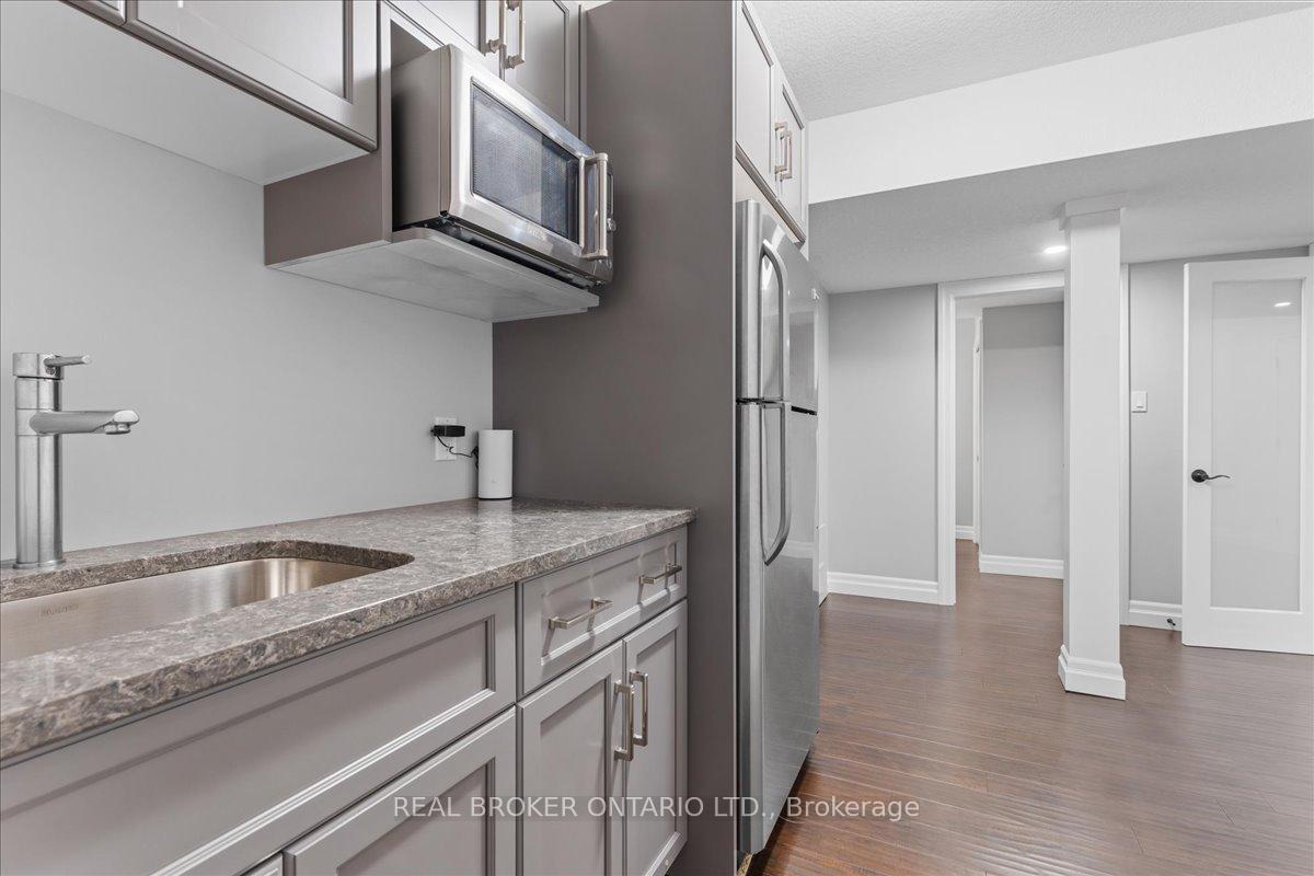 Photo 32 of 494 Deer Ridge Drive, Kitchener — HOMEH