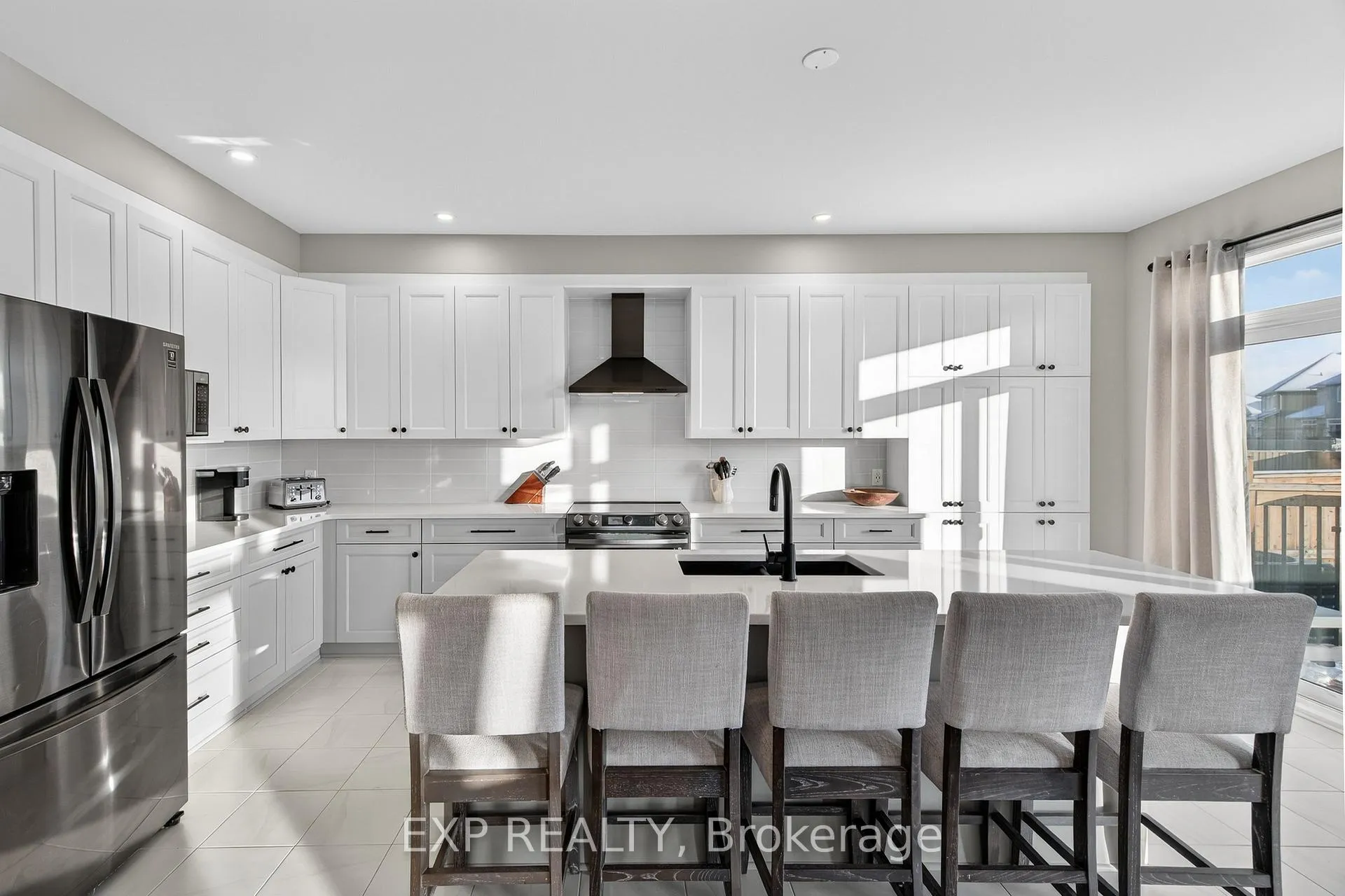 Photo 11 of 1375 Monarch Drive, Kingston, City Northwest — HOMEH